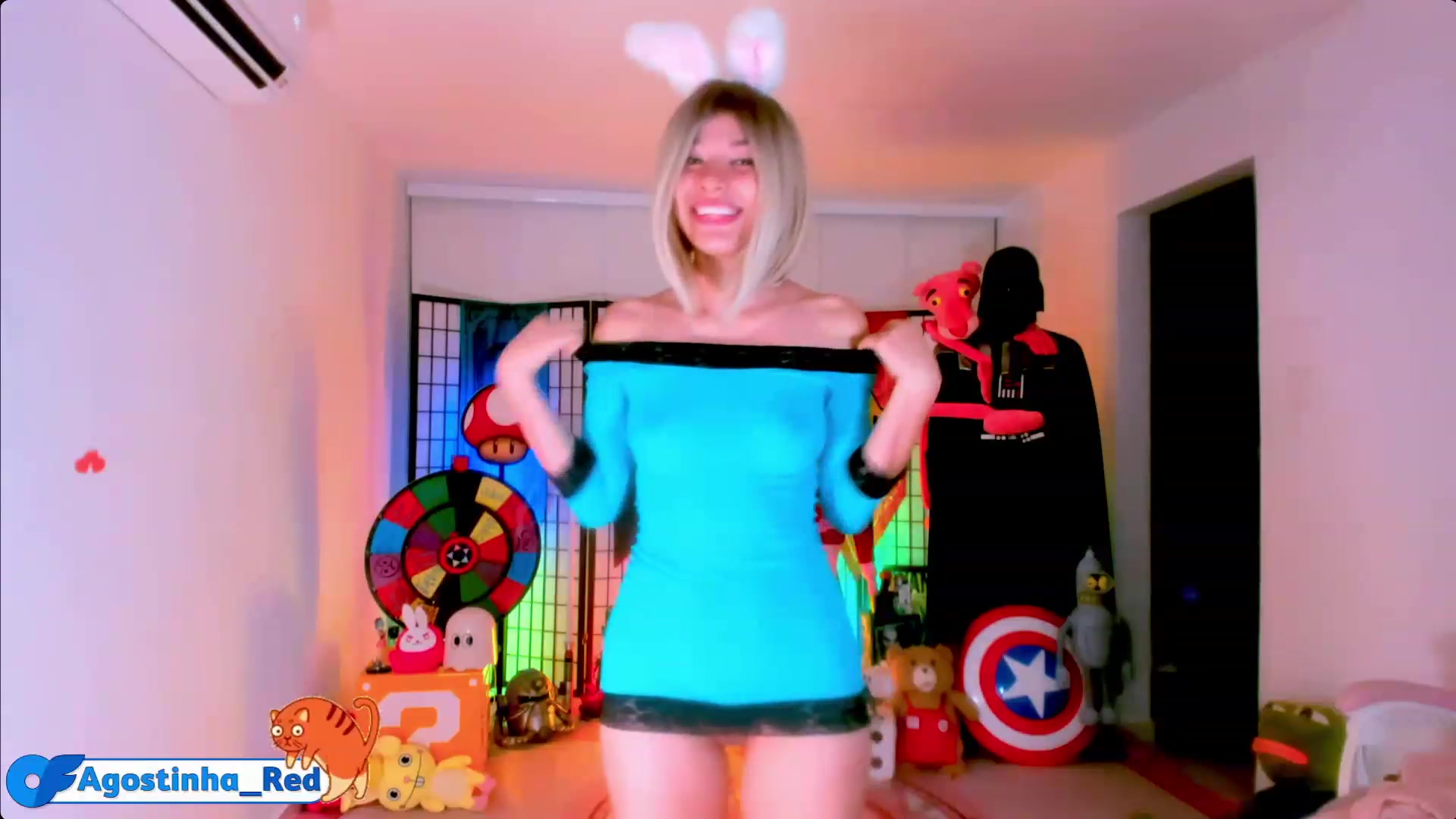 Gallery image thumbnail from Agostinha_Red's myfreecams stream on, 04/09/2023, 02:05 image 11 of 20