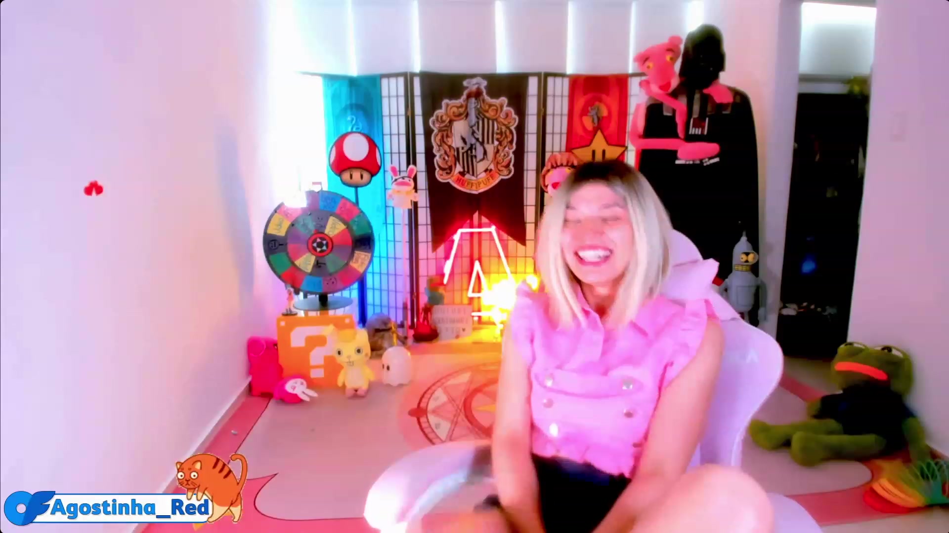 Gallery image thumbnail from Agostinha_Red's myfreecams stream on, 04/09/2023, 15:42 image 5 of 20