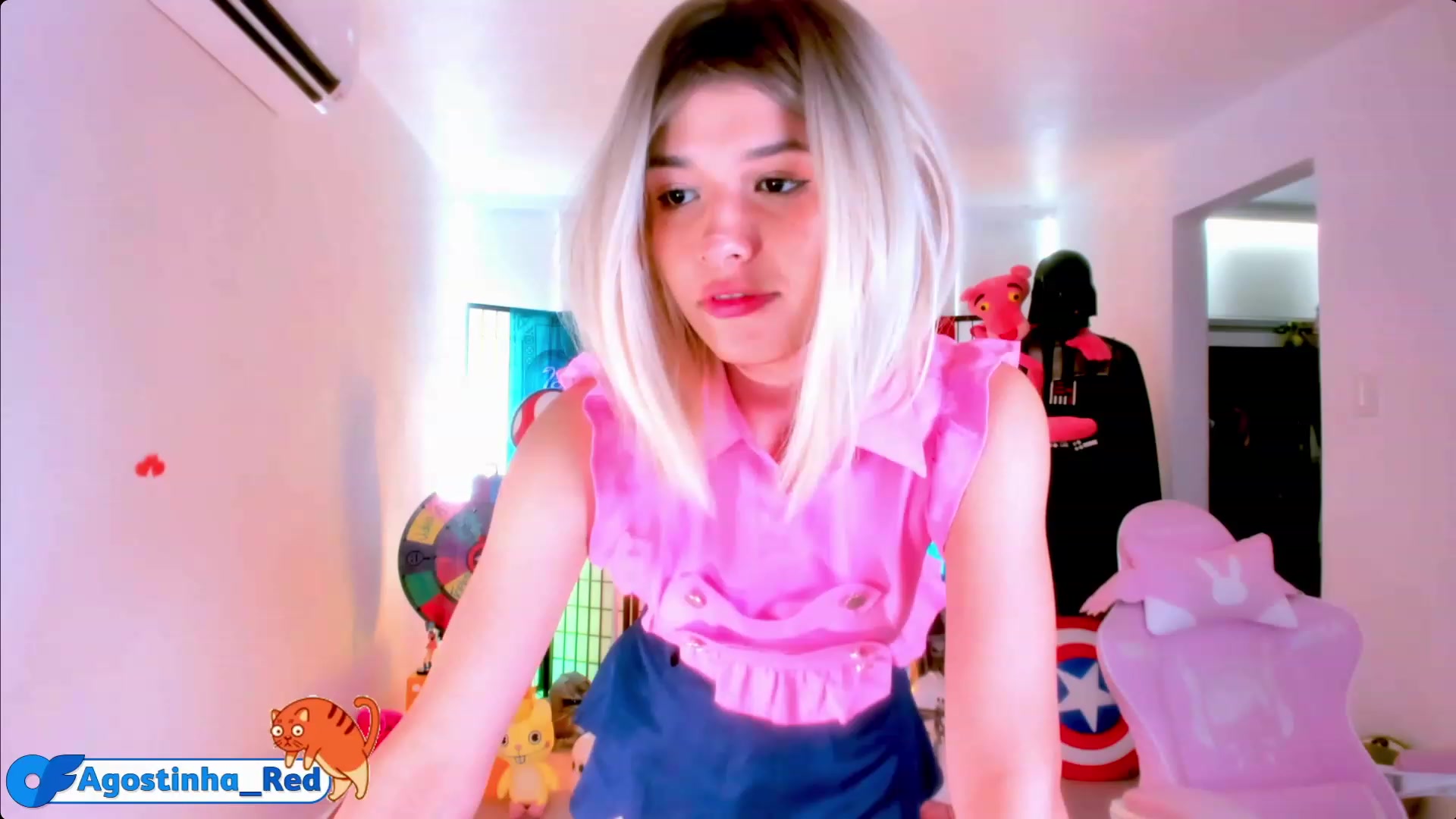 Gallery image thumbnail from Agostinha_Red's myfreecams stream on, 04/09/2023, 15:42 image 3 of 20