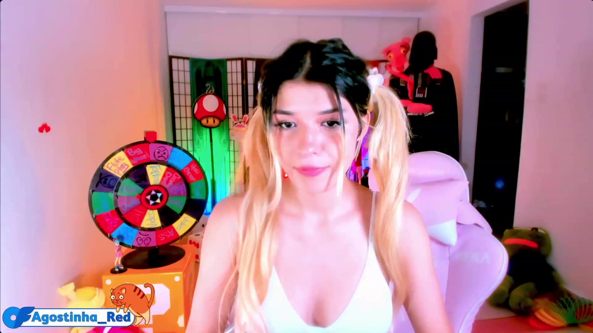 Gallery image thumbnail from Agostinha_Red's myfreecams stream on, 04/13/2023, 23:49 image 20 of 20