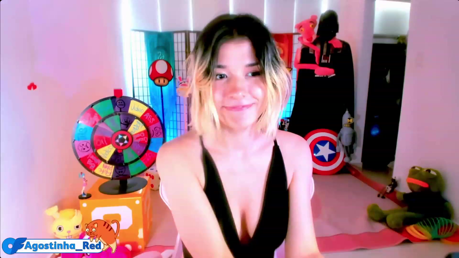 Gallery image thumbnail from Agostinha_Red's myfreecams stream on, 04/15/2023, 16:51 image 20 of 20