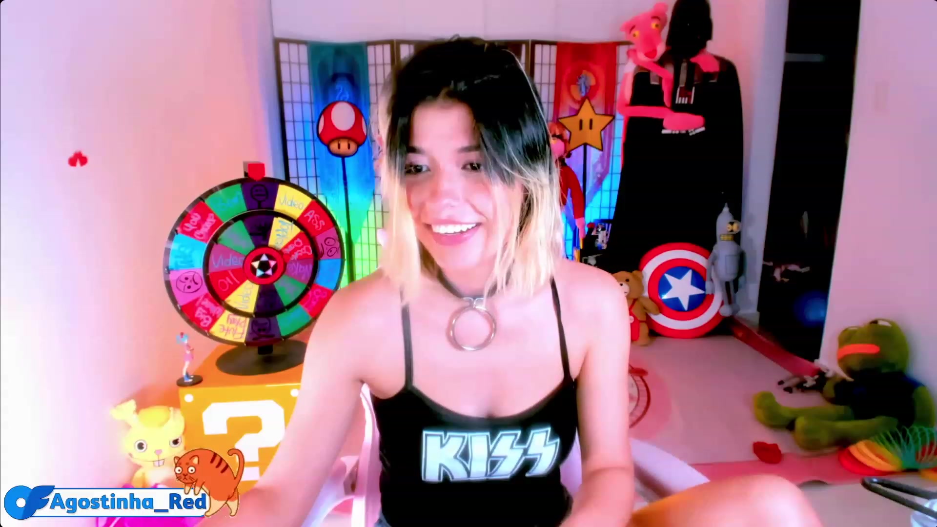 Gallery image thumbnail from Agostinha_Red's myfreecams stream on, 04/19/2023, 01:56 image 17 of 20