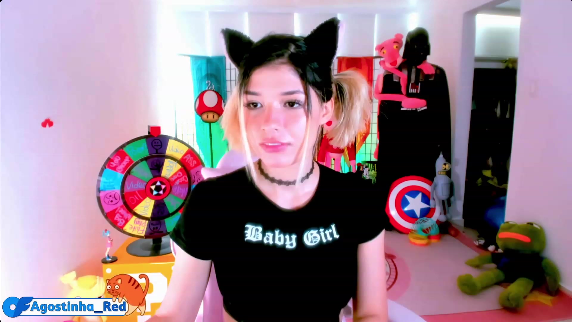 Gallery image thumbnail from Agostinha_Red's myfreecams stream on, 04/19/2023, 16:36 image 2 of 20
