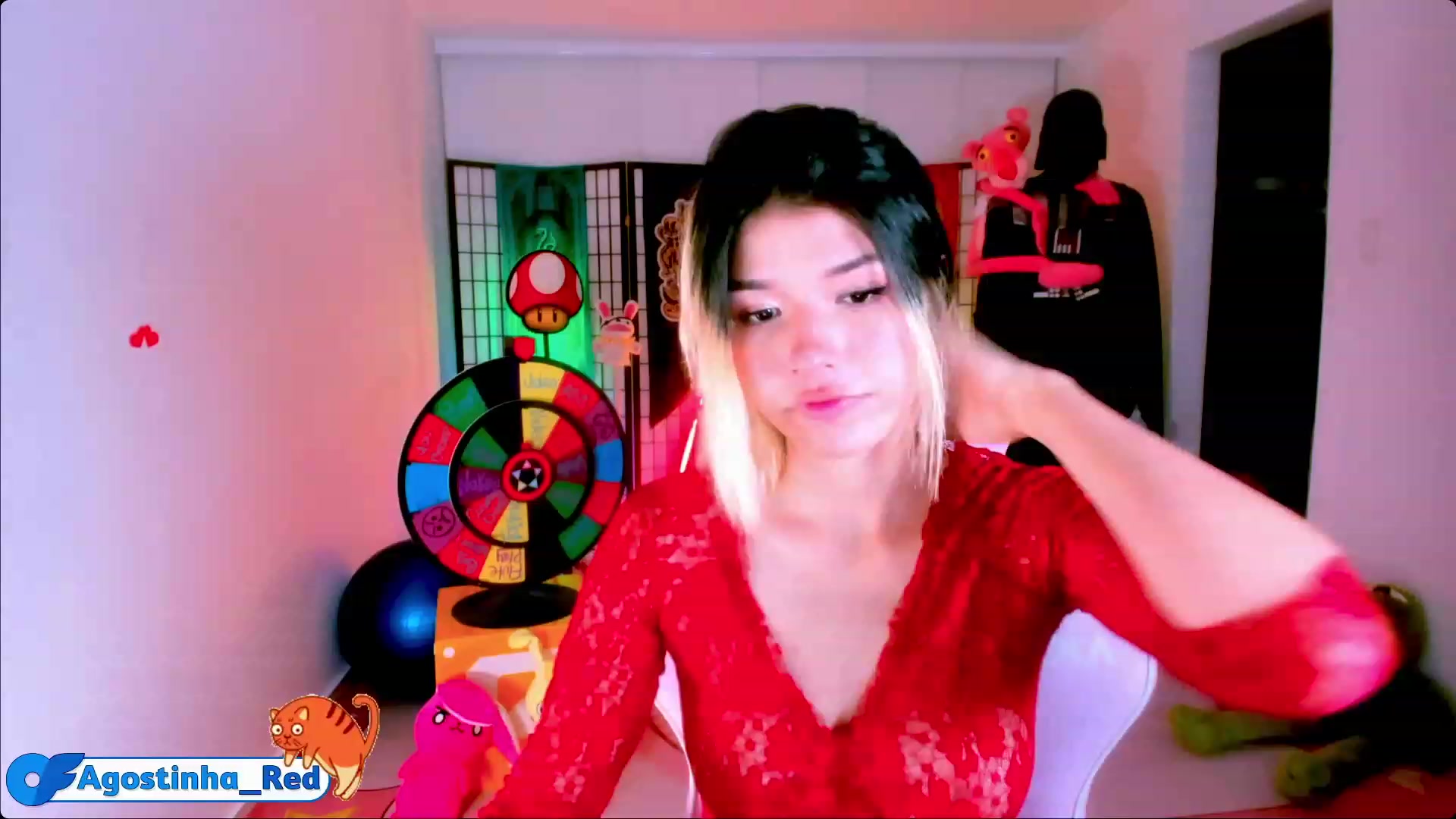 Gallery image thumbnail from Agostinha_Red's myfreecams stream on, 04/23/2023, 01:18 image 7 of 20