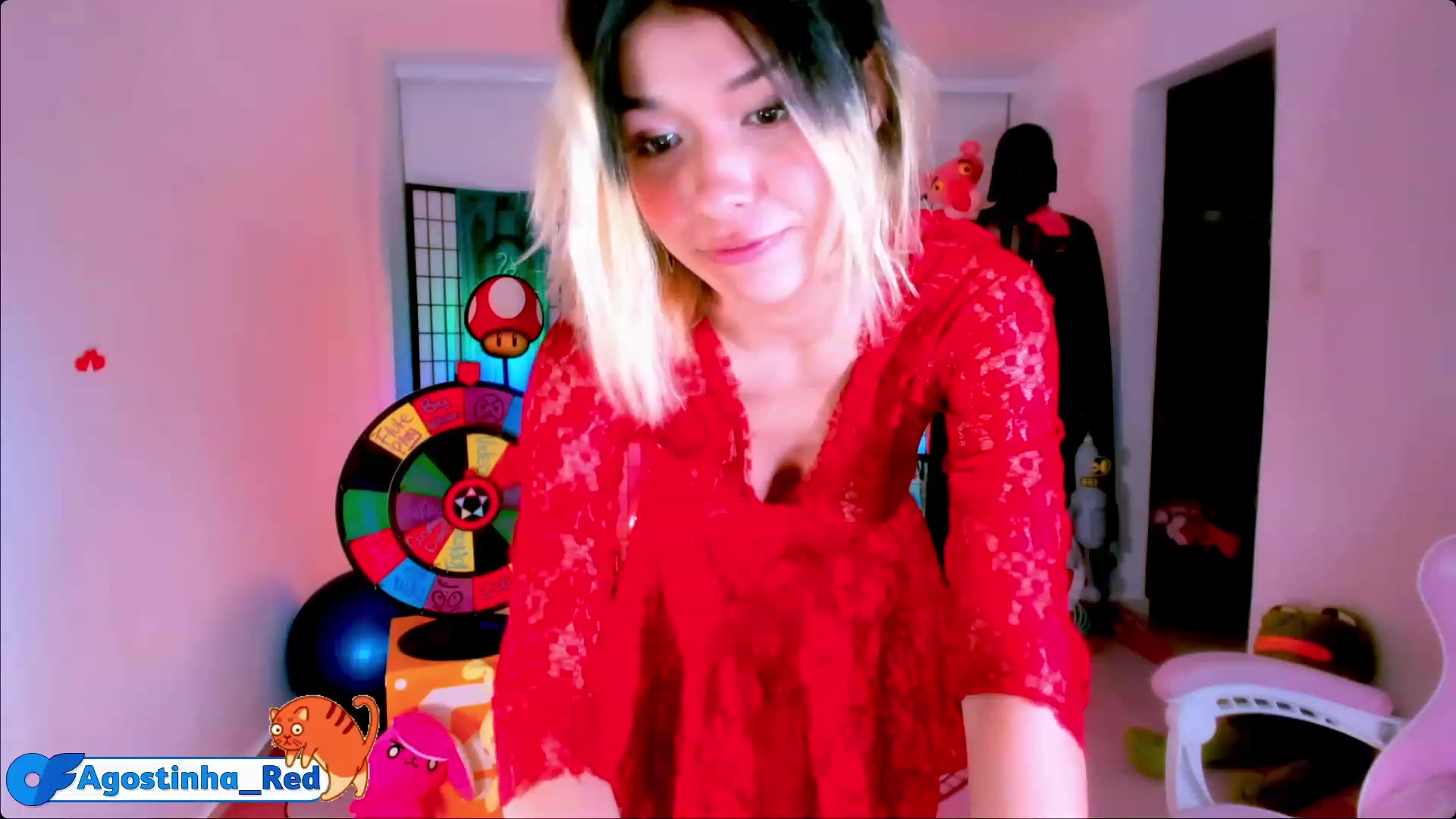 Gallery image thumbnail from Agostinha_Red's myfreecams stream on, 04/23/2023, 01:18 image 15 of 20
