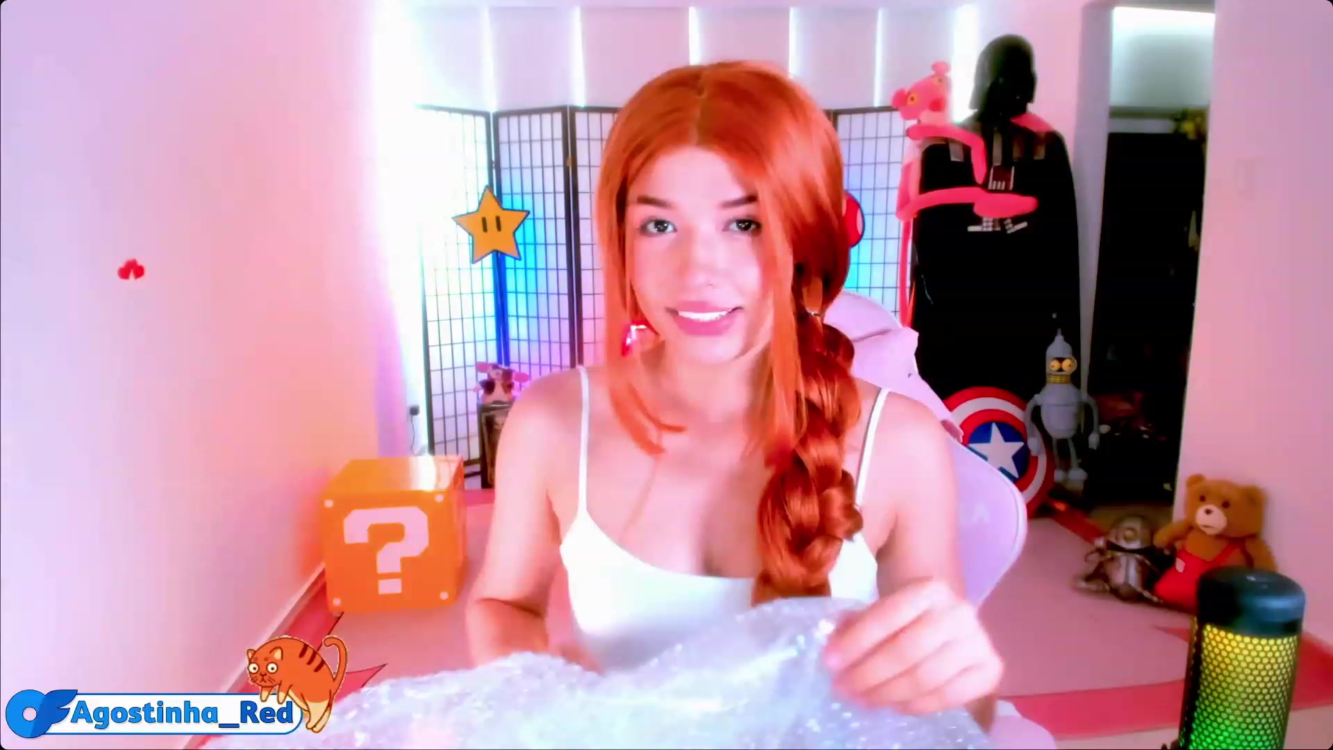 Gallery image thumbnail from Agostinha_Red's myfreecams stream on, 04/25/2023, 15:28 image 12 of 20