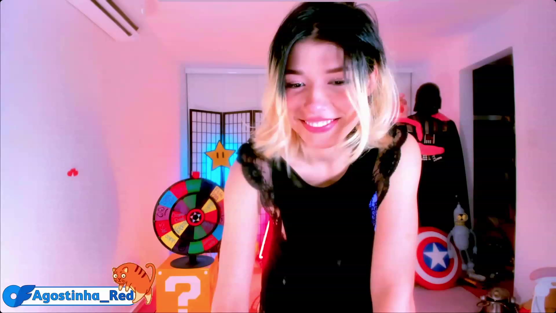 Gallery image thumbnail from Agostinha_Red's myfreecams stream on, 04/28/2023, 24:52 image 7 of 20