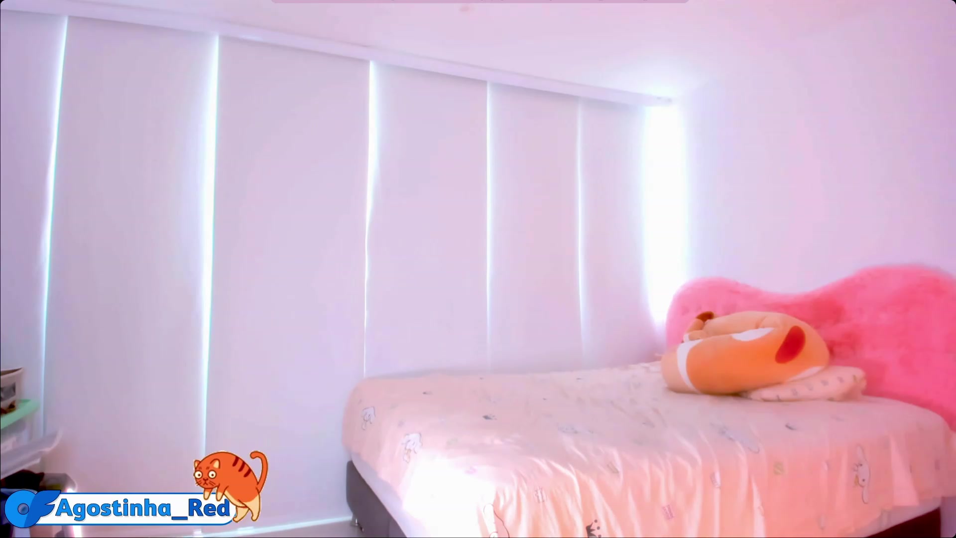 Gallery image thumbnail from Agostinha_Red's myfreecams stream on, 05/10/2023, 17:46 image 11 of 20
