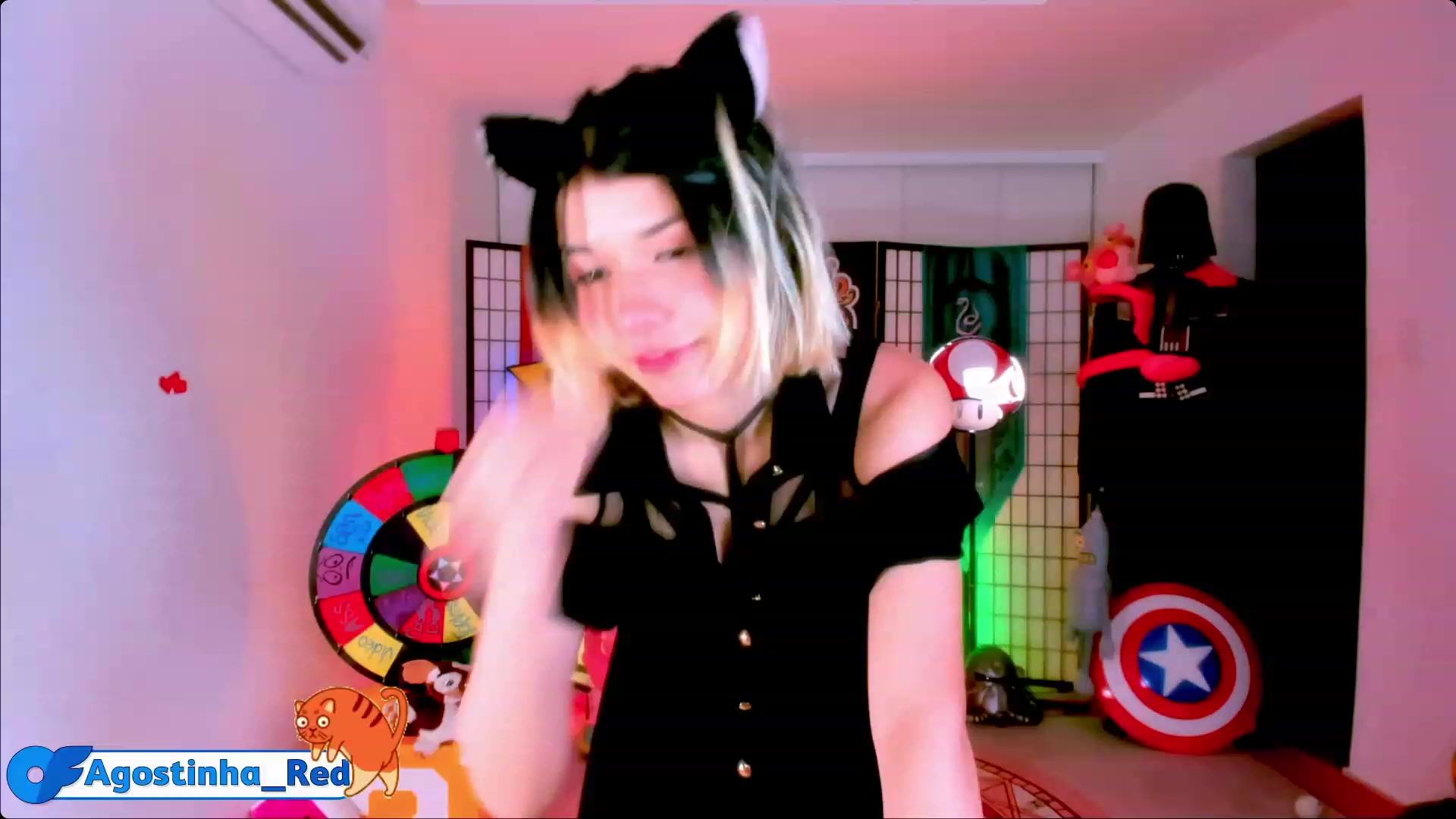 Gallery image thumbnail from Agostinha_Red's myfreecams stream on, 05/20/2023, 01:27 image 4 of 20