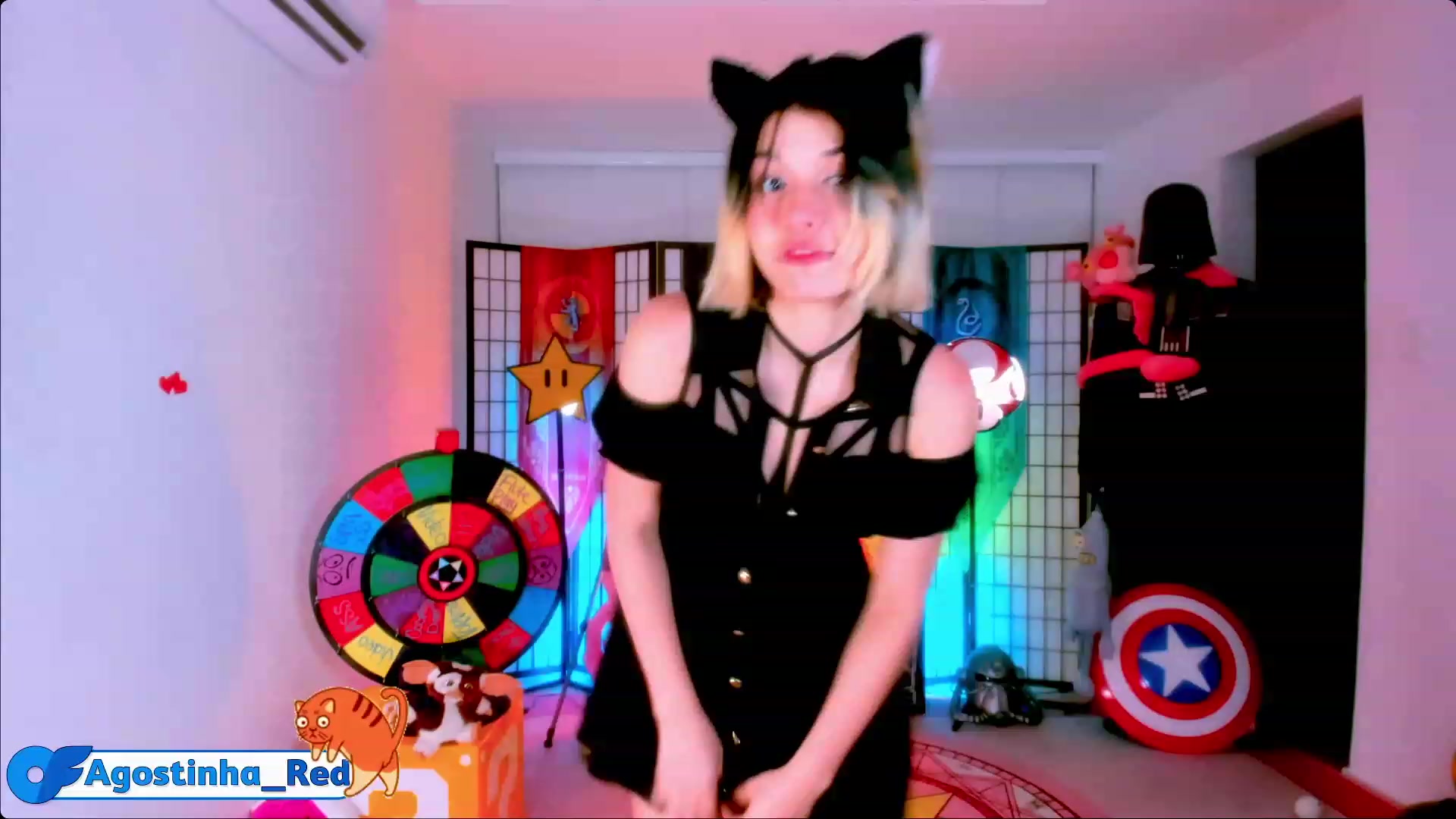 Gallery image thumbnail from Agostinha_Red's myfreecams stream on, 05/20/2023, 01:27 image 3 of 20
