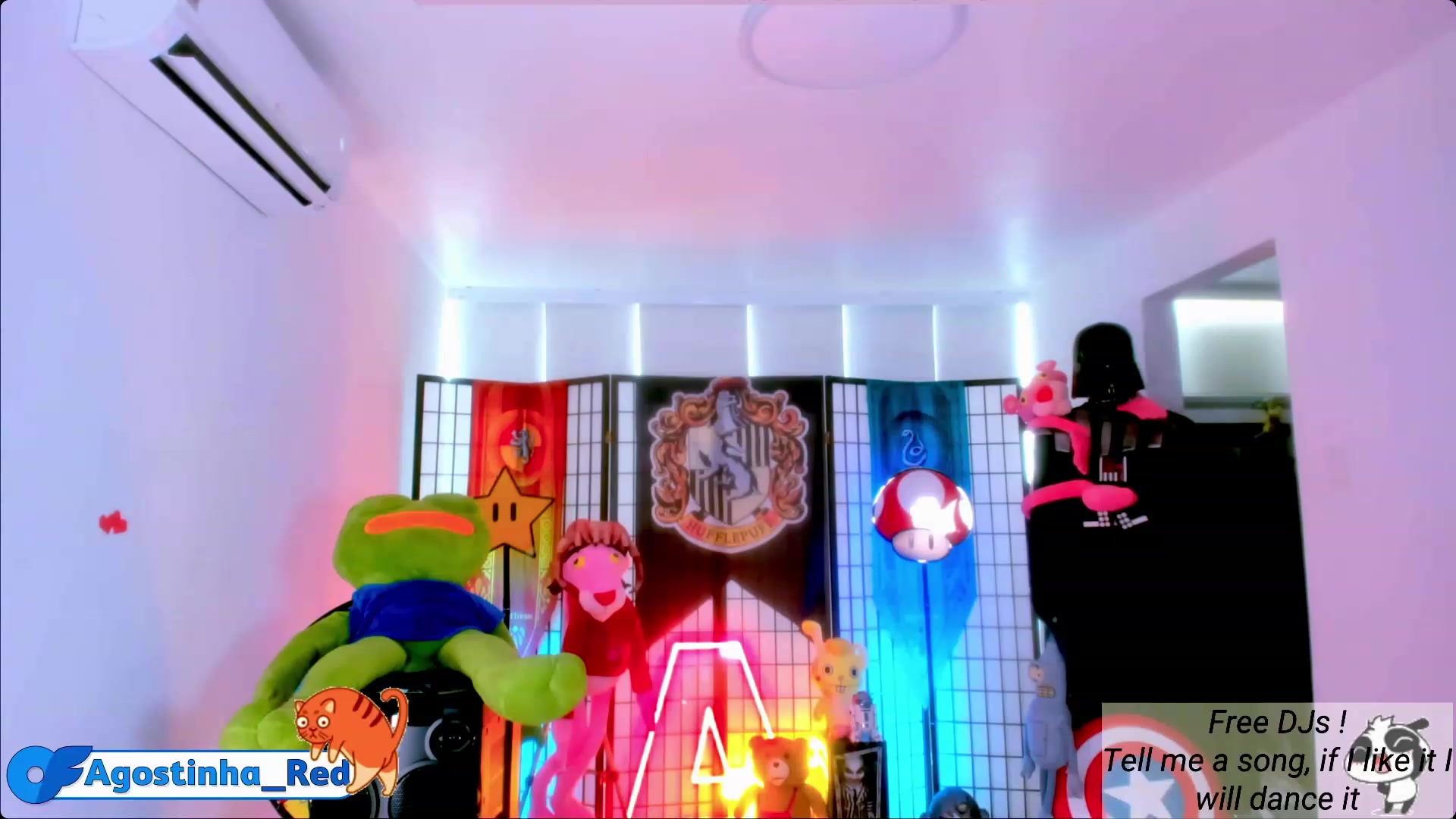 Gallery image thumbnail from Agostinha_Red's myfreecams stream on, 05/20/2023, 17:23 image 6 of 20