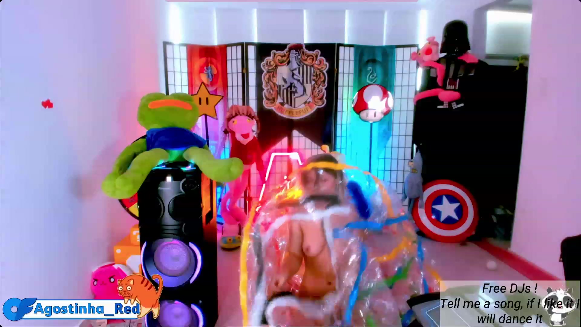 Gallery image thumbnail from Agostinha_Red's myfreecams stream on, 05/20/2023, 17:23 image 7 of 20