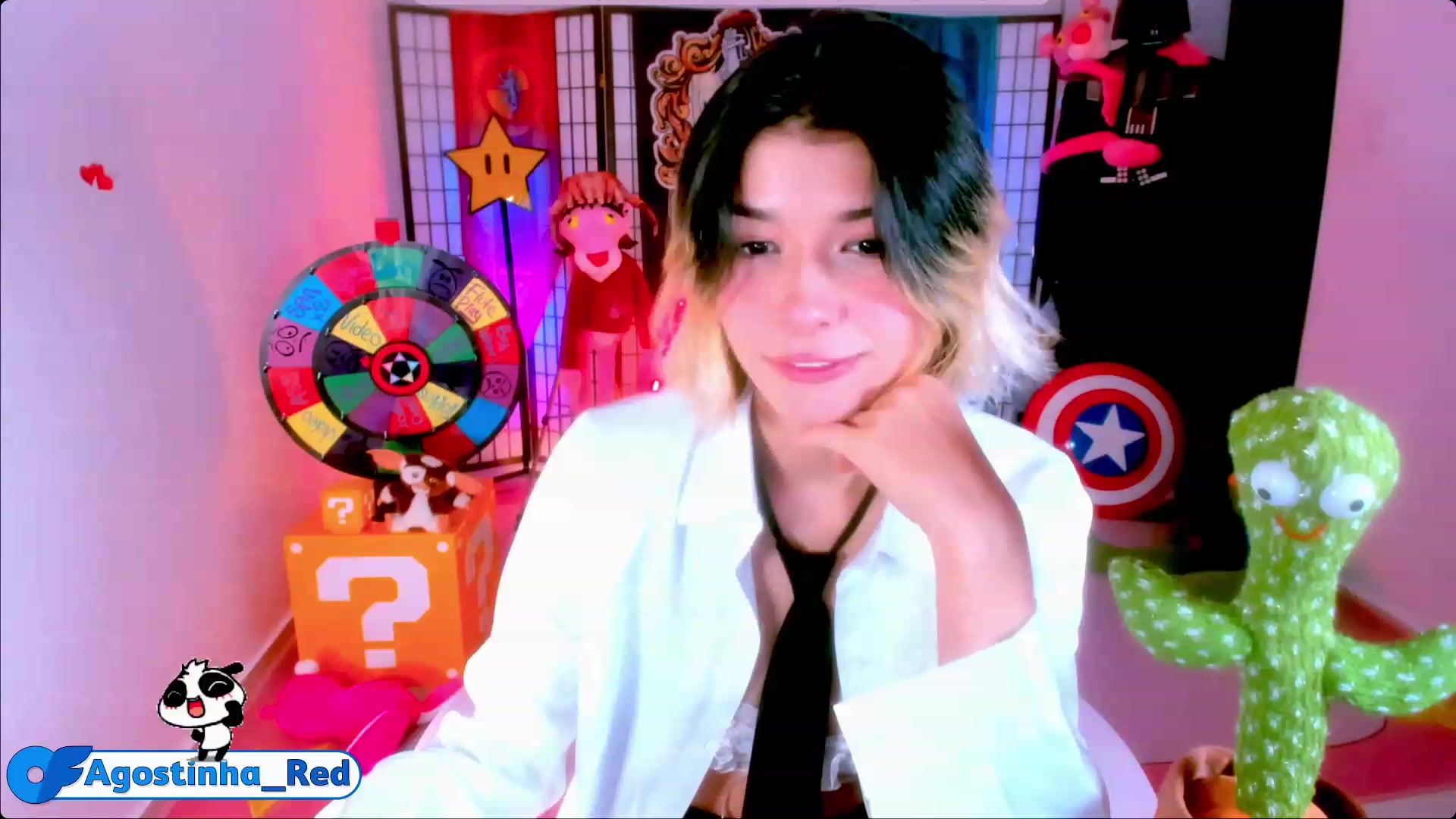 Gallery image thumbnail from Agostinha_Red's myfreecams stream on, 06/03/2023, 01:46 image 11 of 20