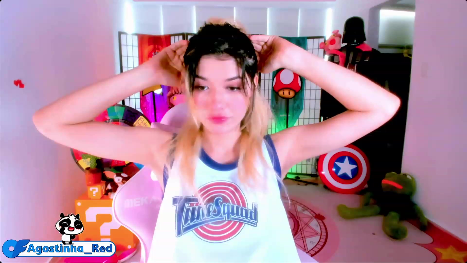 Gallery image thumbnail from Agostinha_Red's myfreecams stream on, 06/03/2023, 16:11 image 4 of 20