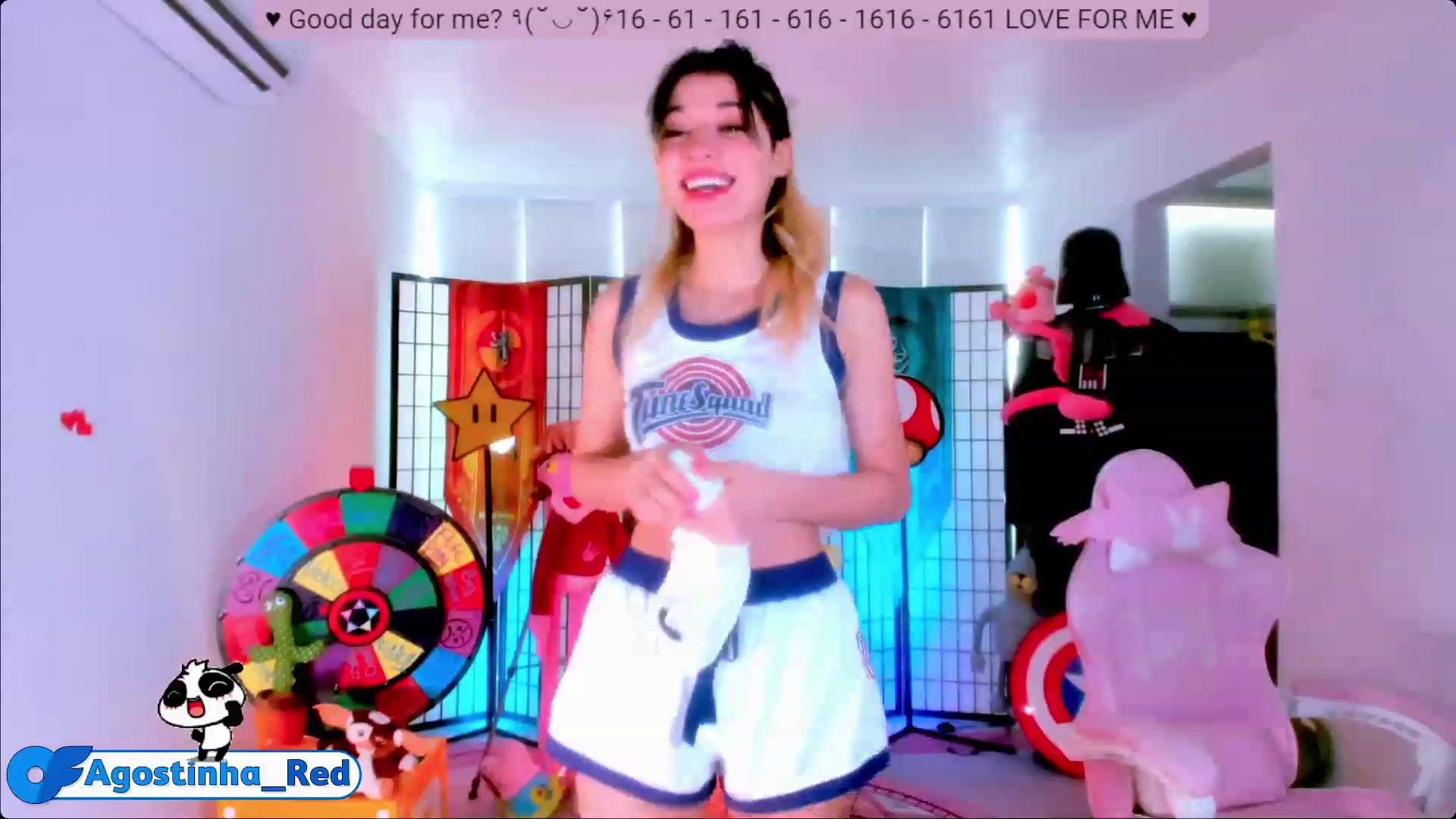 Gallery image thumbnail from Agostinha_Red's myfreecams stream on, 06/03/2023, 16:11 image 6 of 20