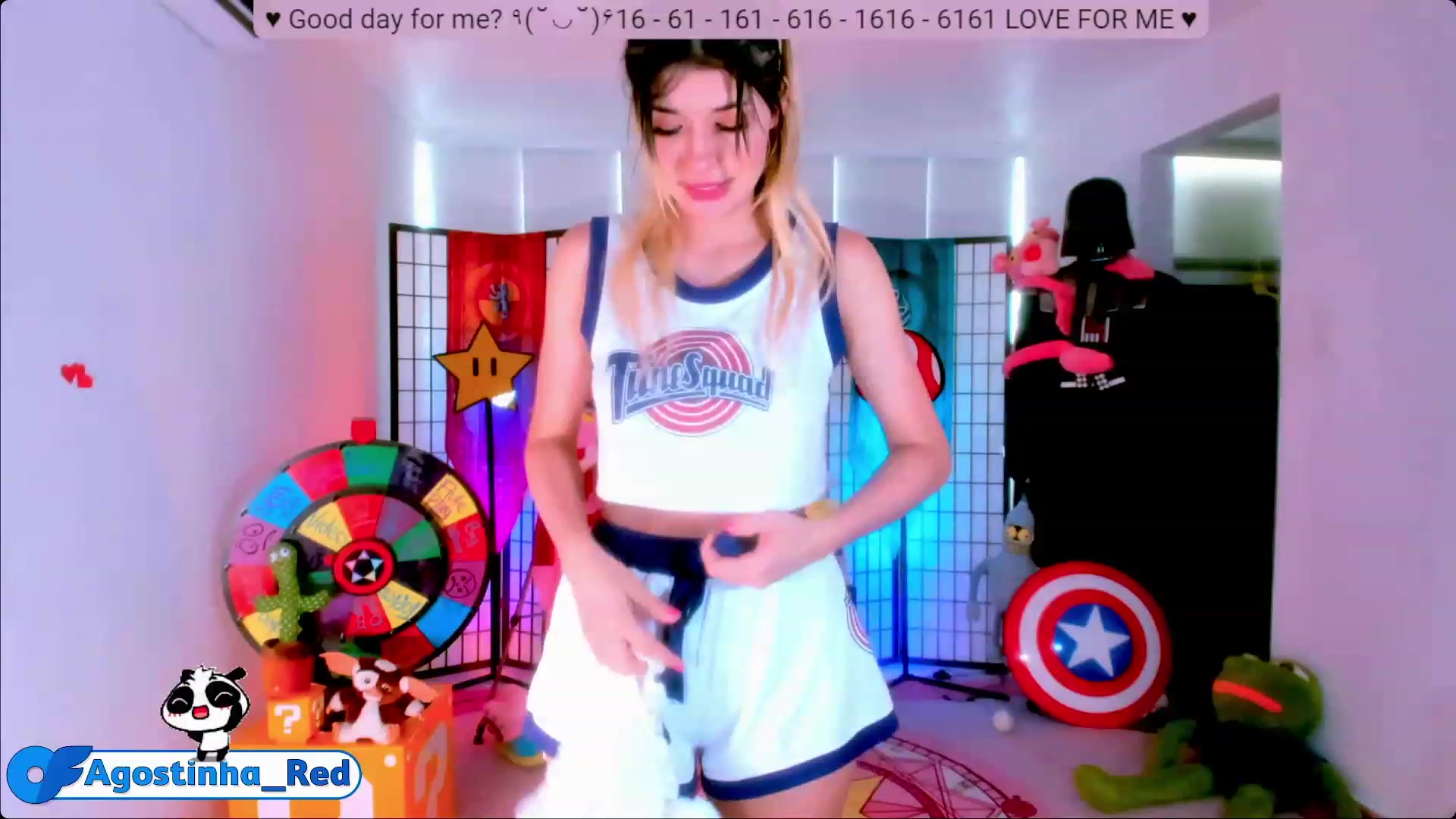 Gallery image thumbnail from Agostinha_Red's myfreecams stream on, 06/03/2023, 17:16 image 11 of 20