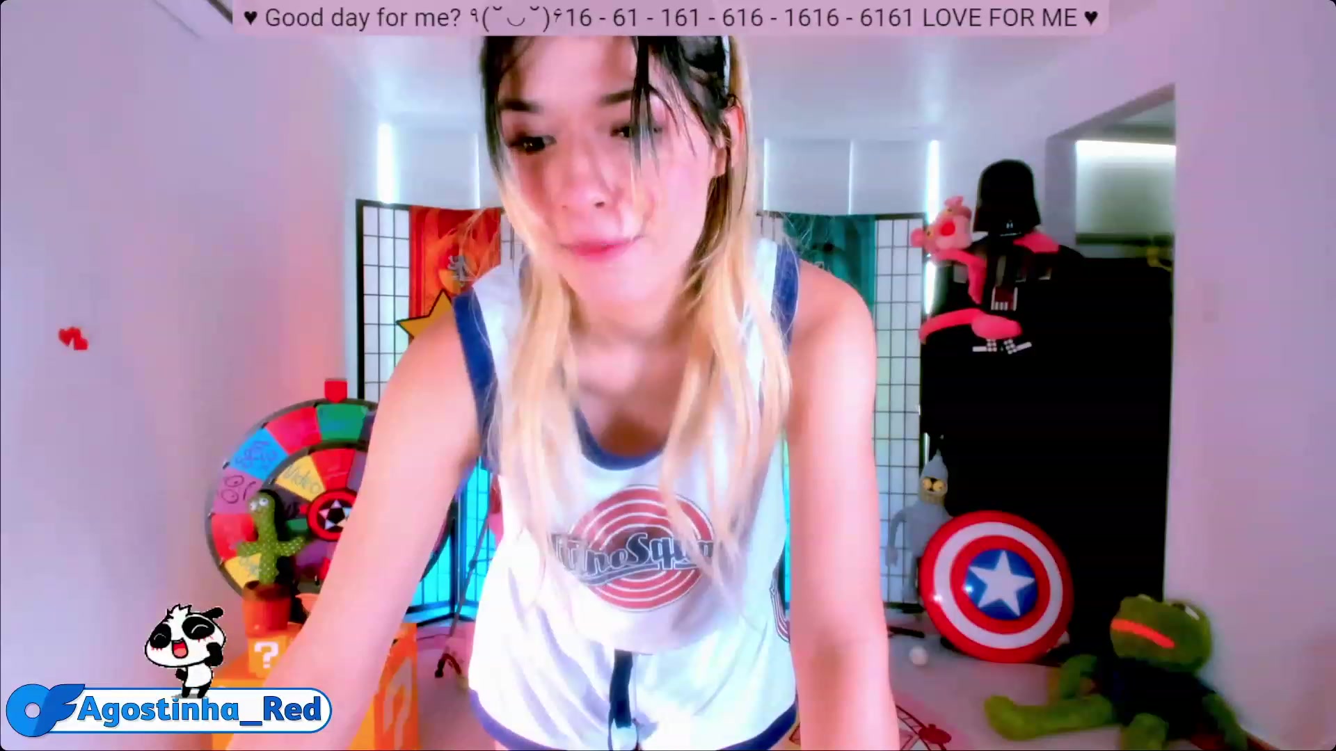 Gallery image thumbnail from Agostinha_Red's myfreecams stream on, 06/03/2023, 17:16 image 2 of 20