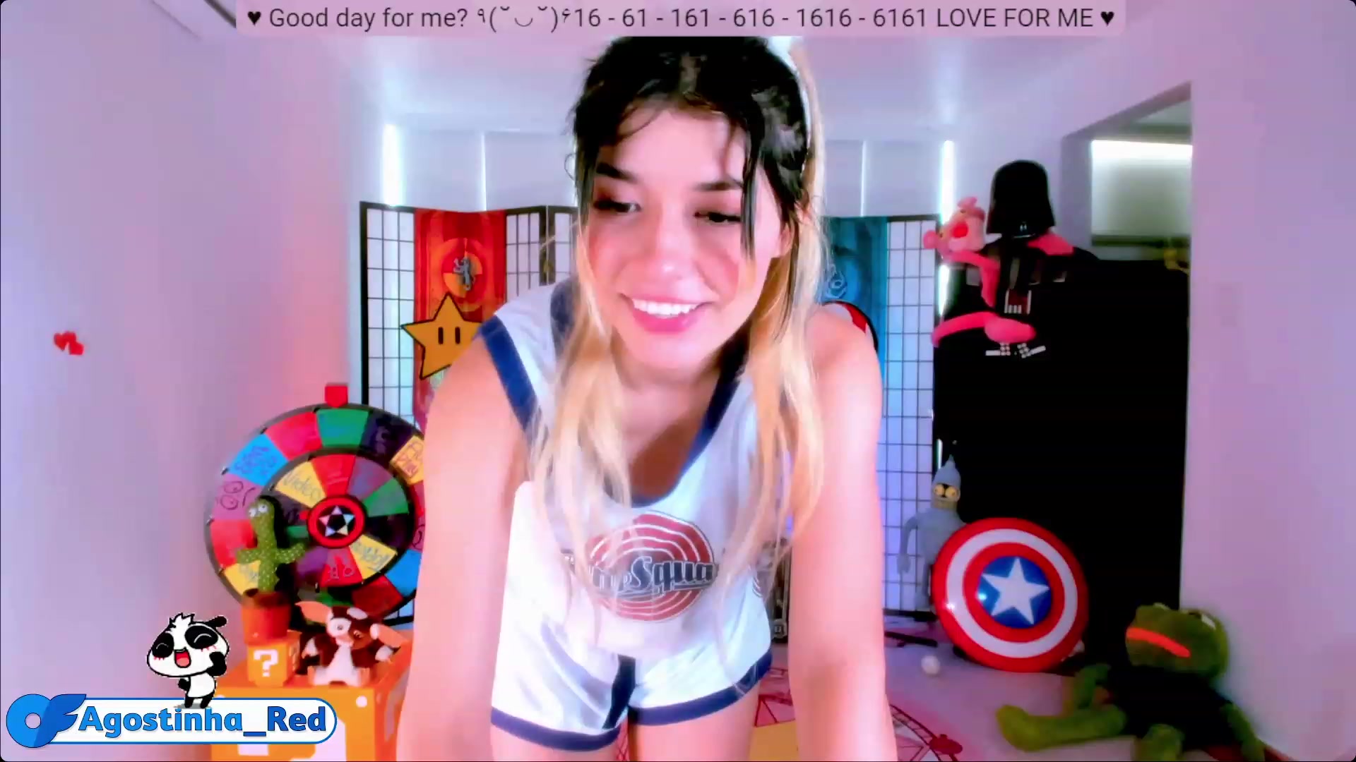 Gallery image thumbnail from Agostinha_Red's myfreecams stream on, 06/03/2023, 17:16 image 9 of 20