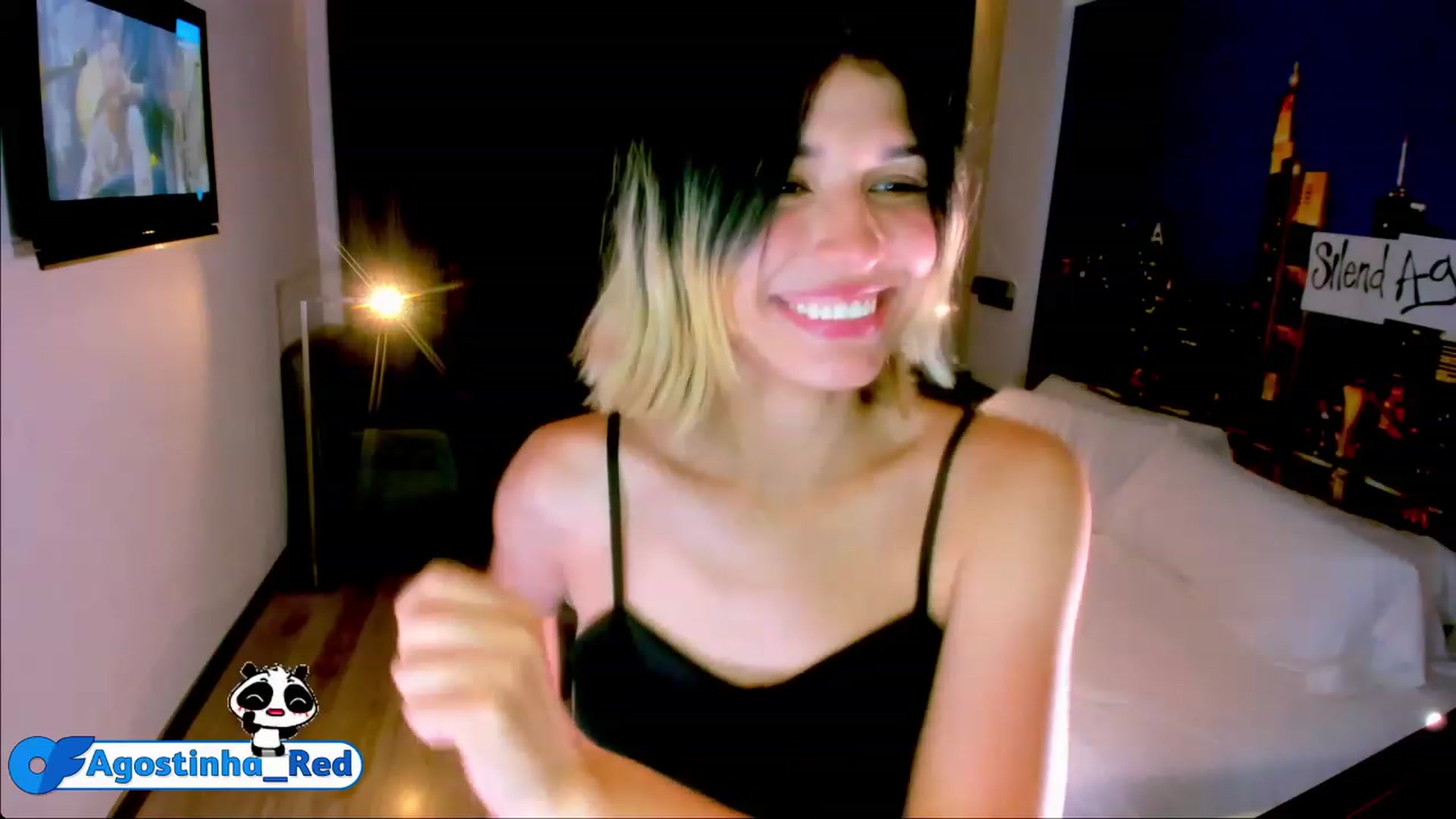 Gallery image thumbnail from Agostinha_Red's myfreecams stream on, 07/03/2023, 22:44 image 9 of 20
