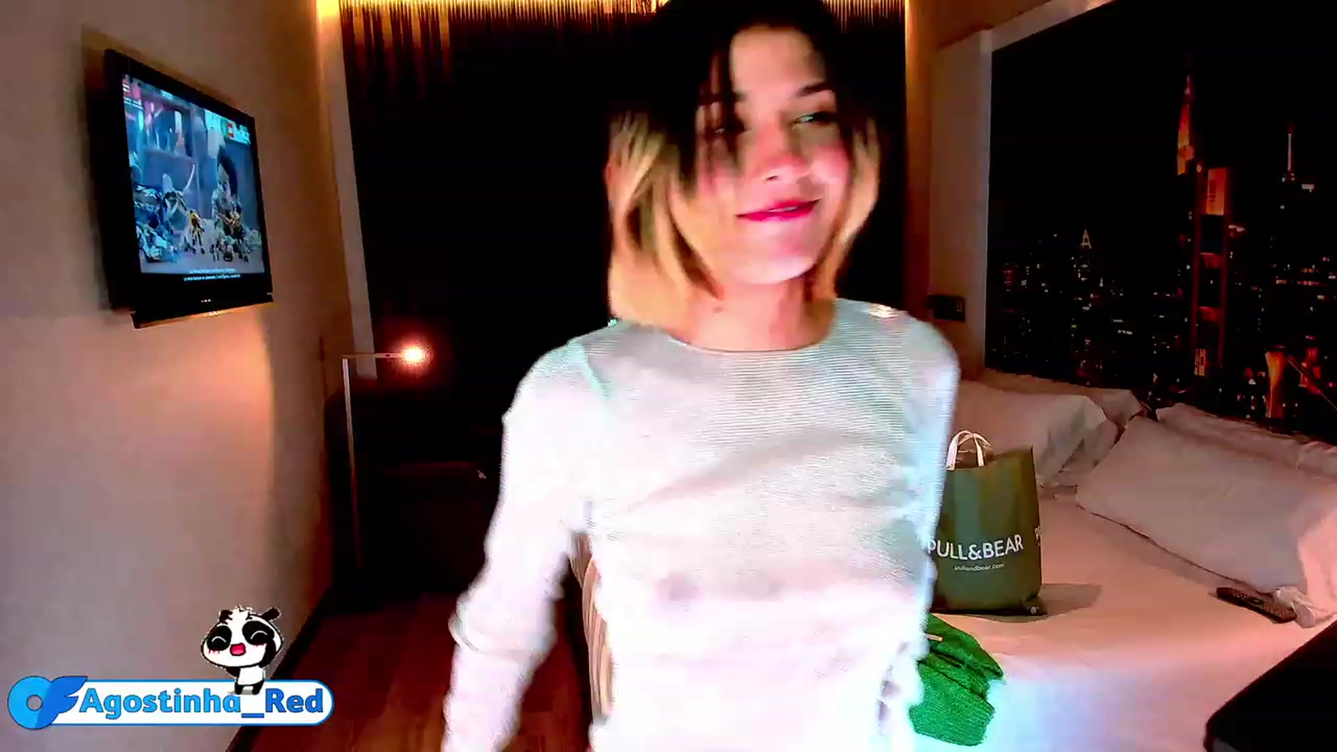 Gallery image thumbnail from Agostinha_Red's myfreecams stream on, 07/05/2023, 21:14 image 11 of 20