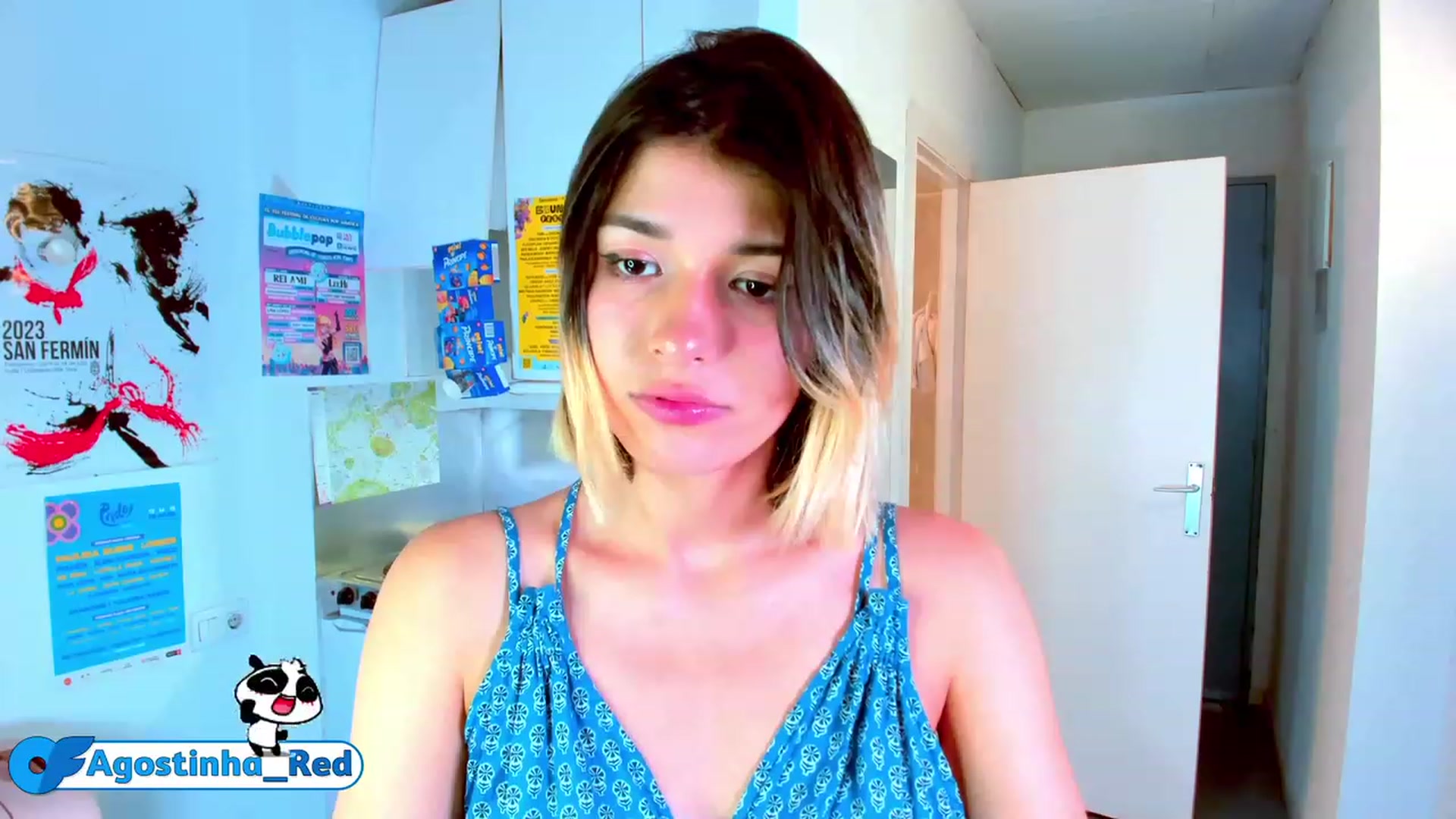 Gallery image thumbnail from Agostinha_Red's myfreecams stream on, 07/21/2023, 21:48 image 17 of 20