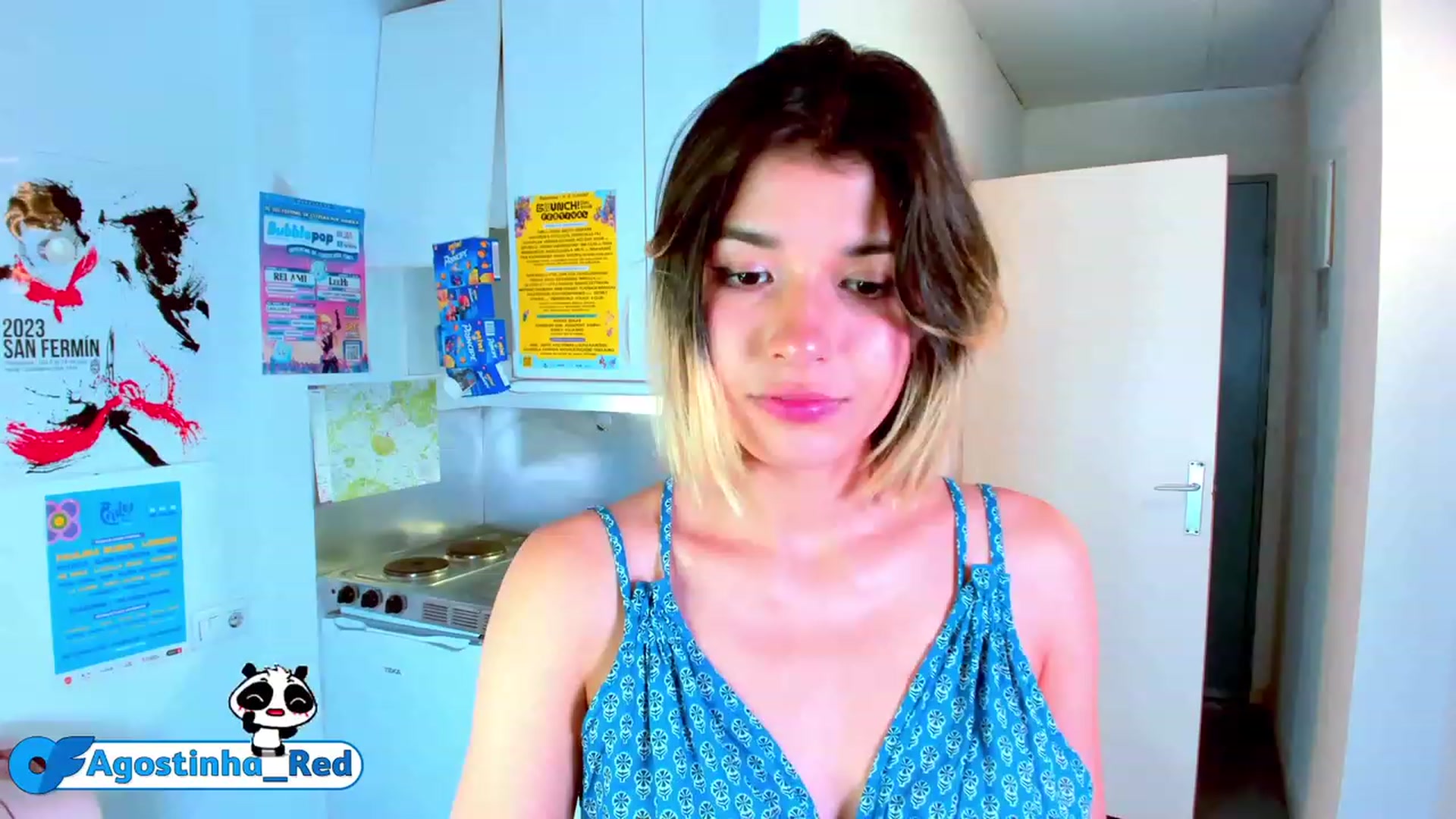 Gallery image thumbnail from Agostinha_Red's myfreecams stream on, 07/21/2023, 23:19 image 1 of 20