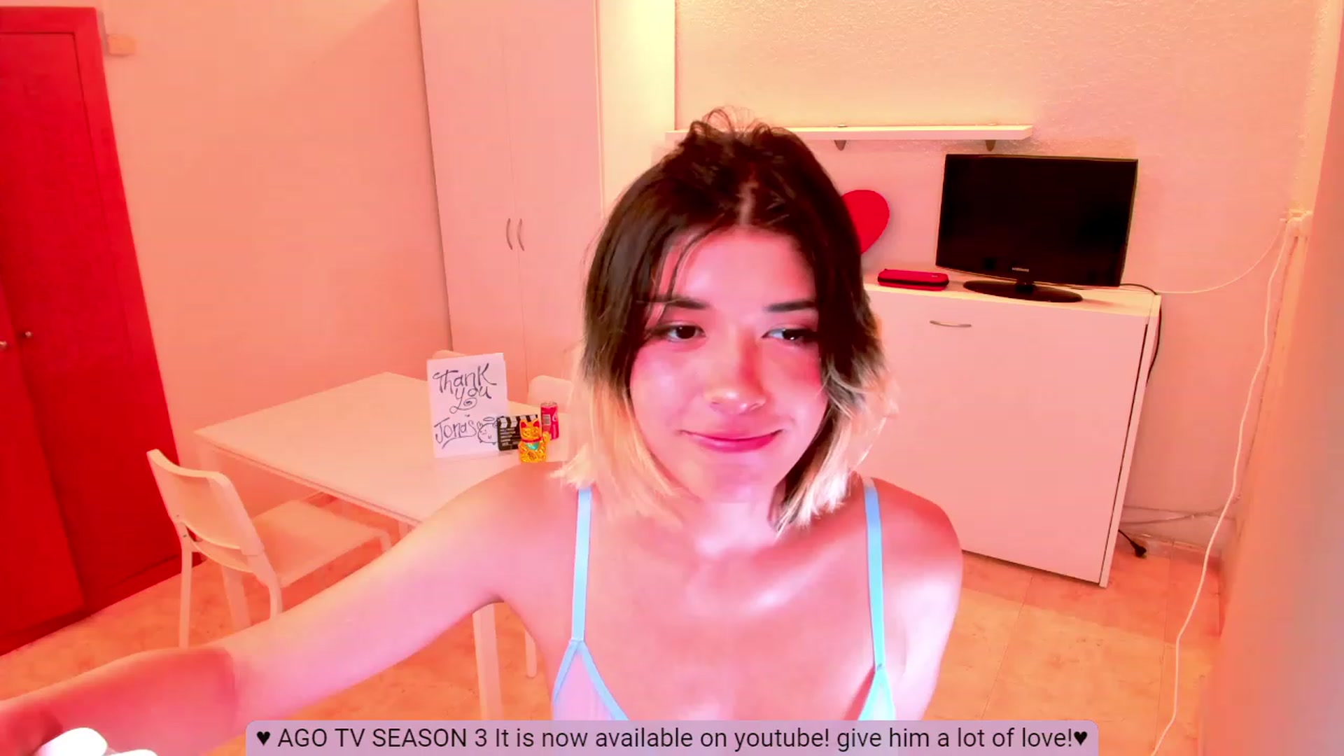 Gallery image thumbnail from Agostinha_Red's myfreecams stream on, 08/08/2023, 01:57 image 2 of 20