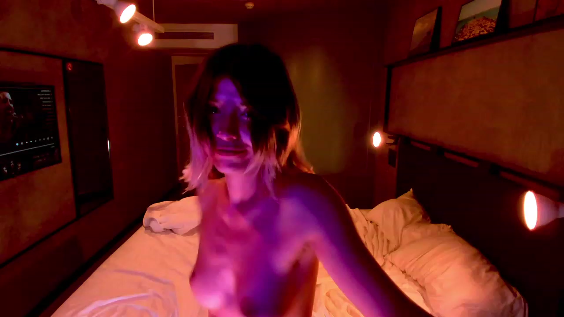 Gallery image thumbnail from Agostinha_Red's myfreecams stream on, 08/12/2023, 01:47 image 2 of 20