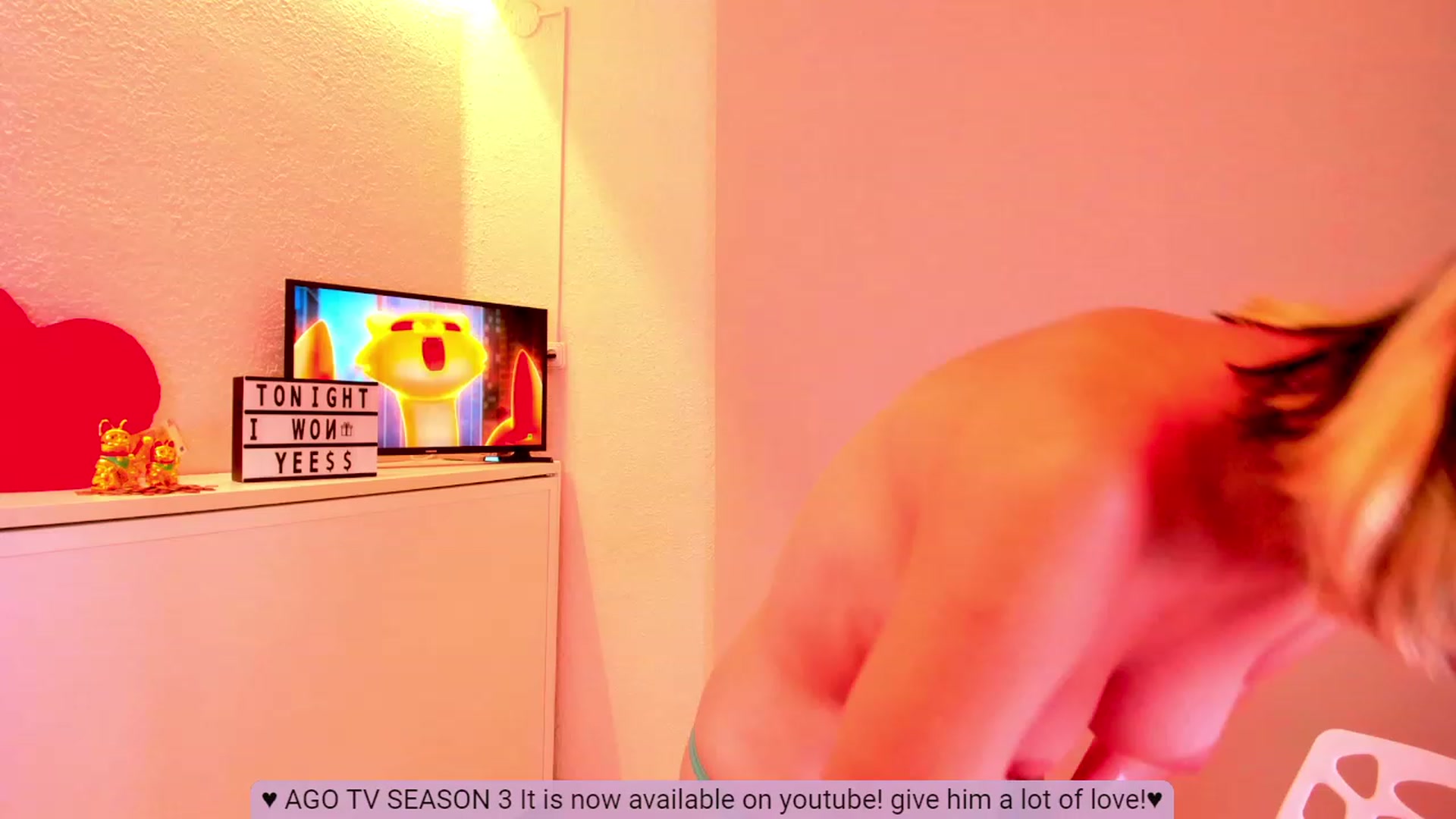 Gallery image thumbnail from Agostinha_Red's myfreecams stream on, 08/28/2023, 02:34 image 10 of 20