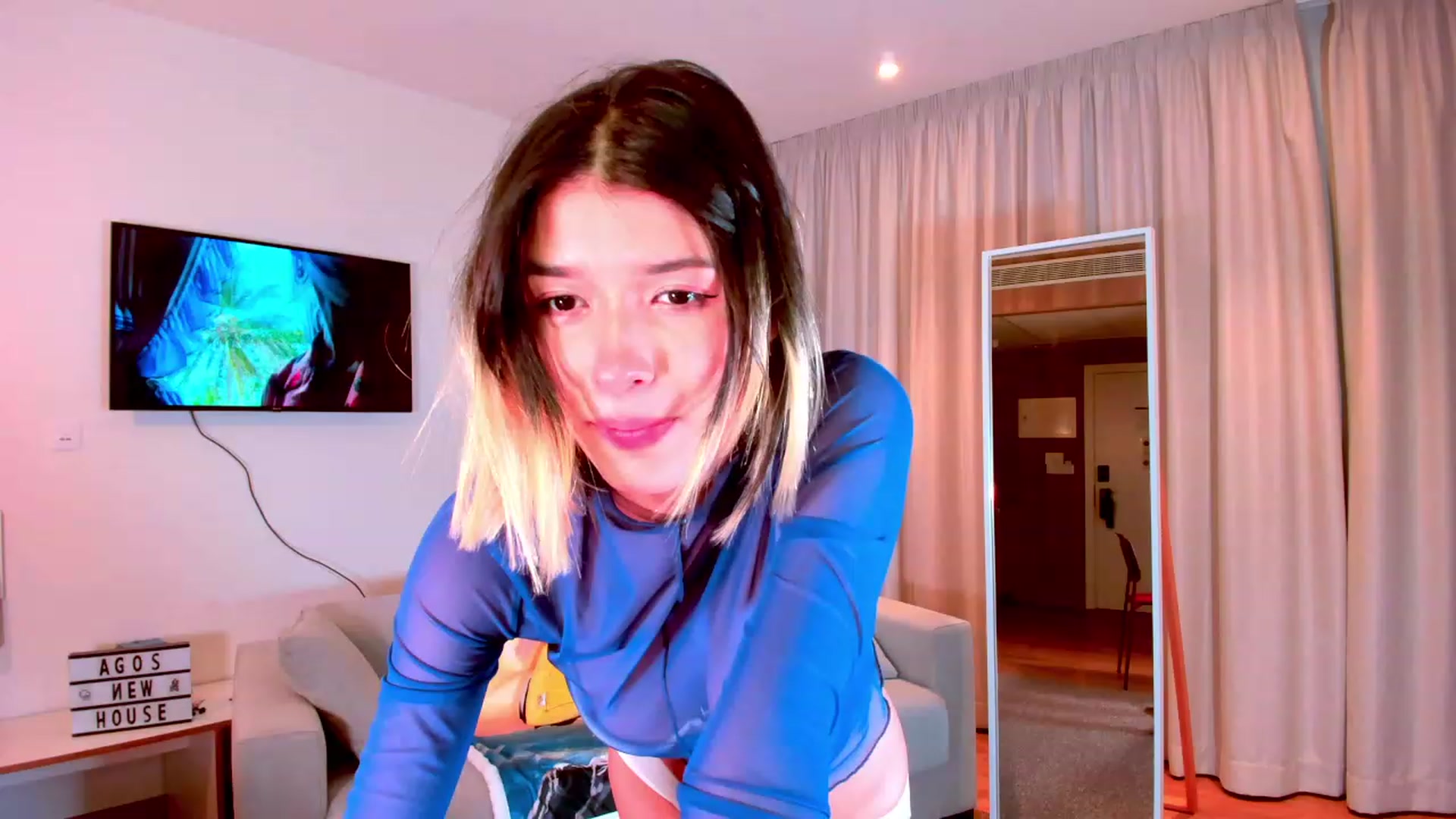 Gallery image thumbnail from Agostinha_Red's myfreecams stream on, 09/20/2023, 23:08 image 18 of 20
