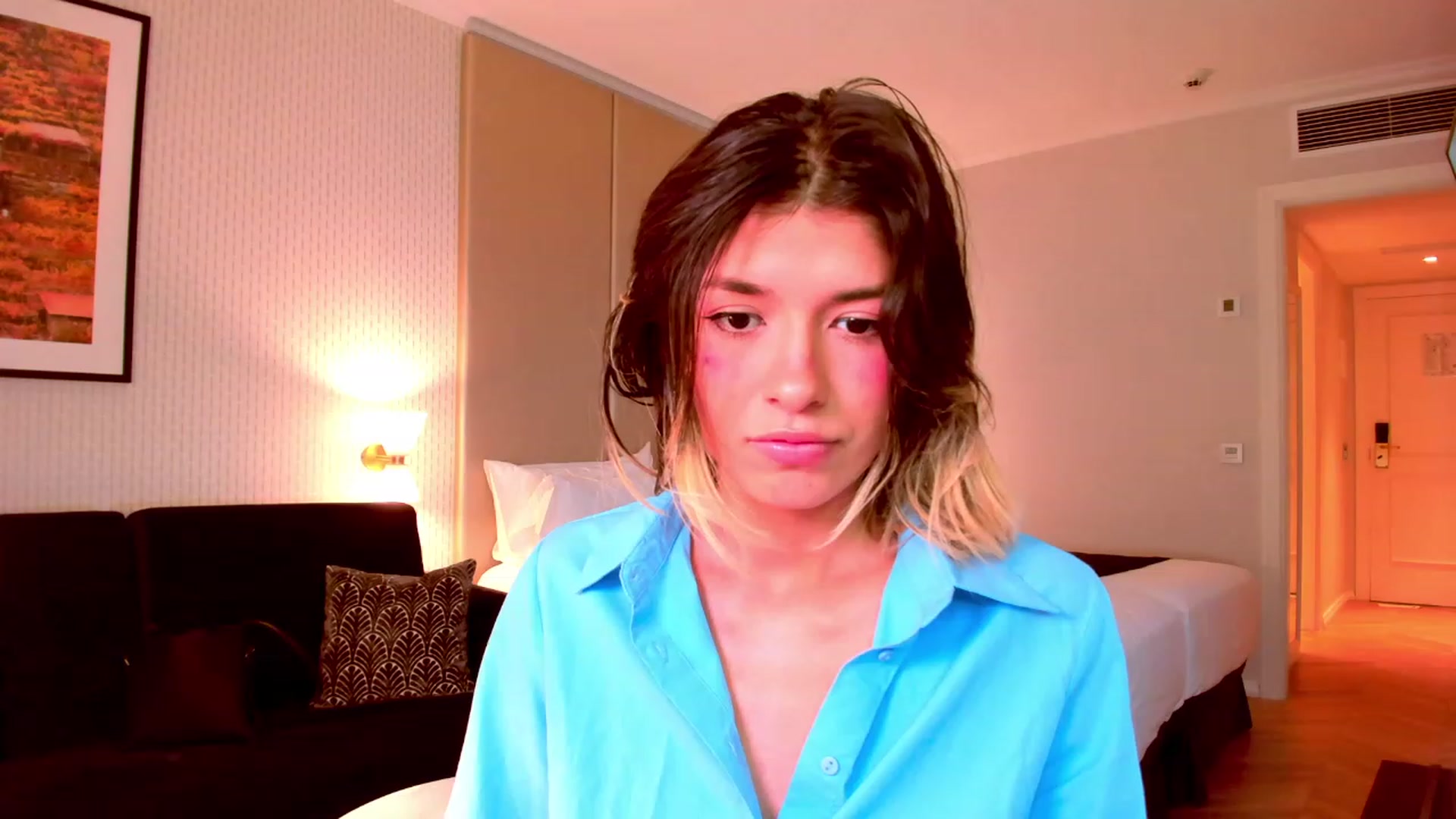 Gallery image thumbnail from Agostinha_Red's myfreecams stream on, 10/09/2023, 24:50 image 10 of 20
