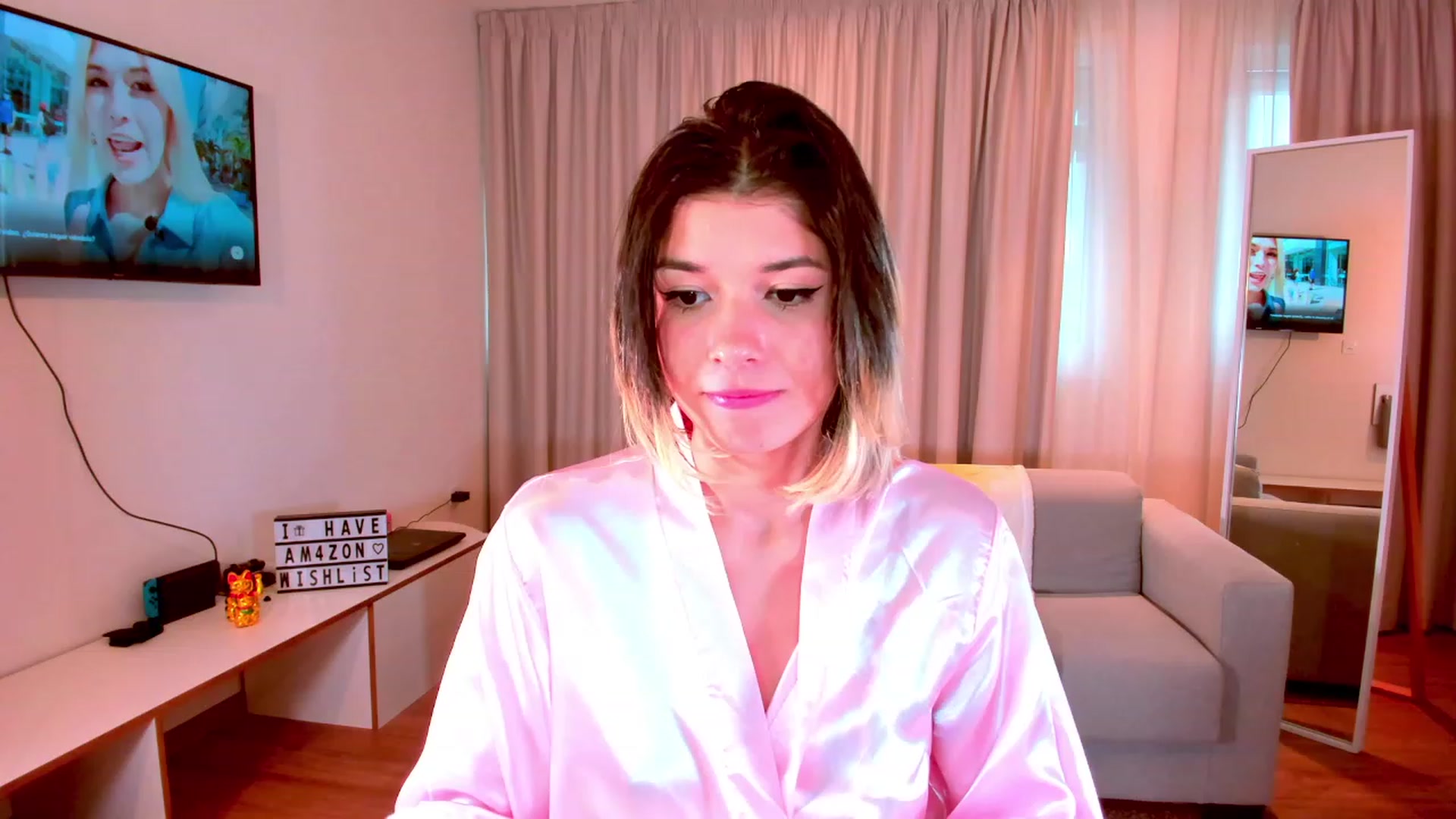Gallery image thumbnail from Agostinha_Red's myfreecams stream on, 10/23/2023, 15:50 image 19 of 20