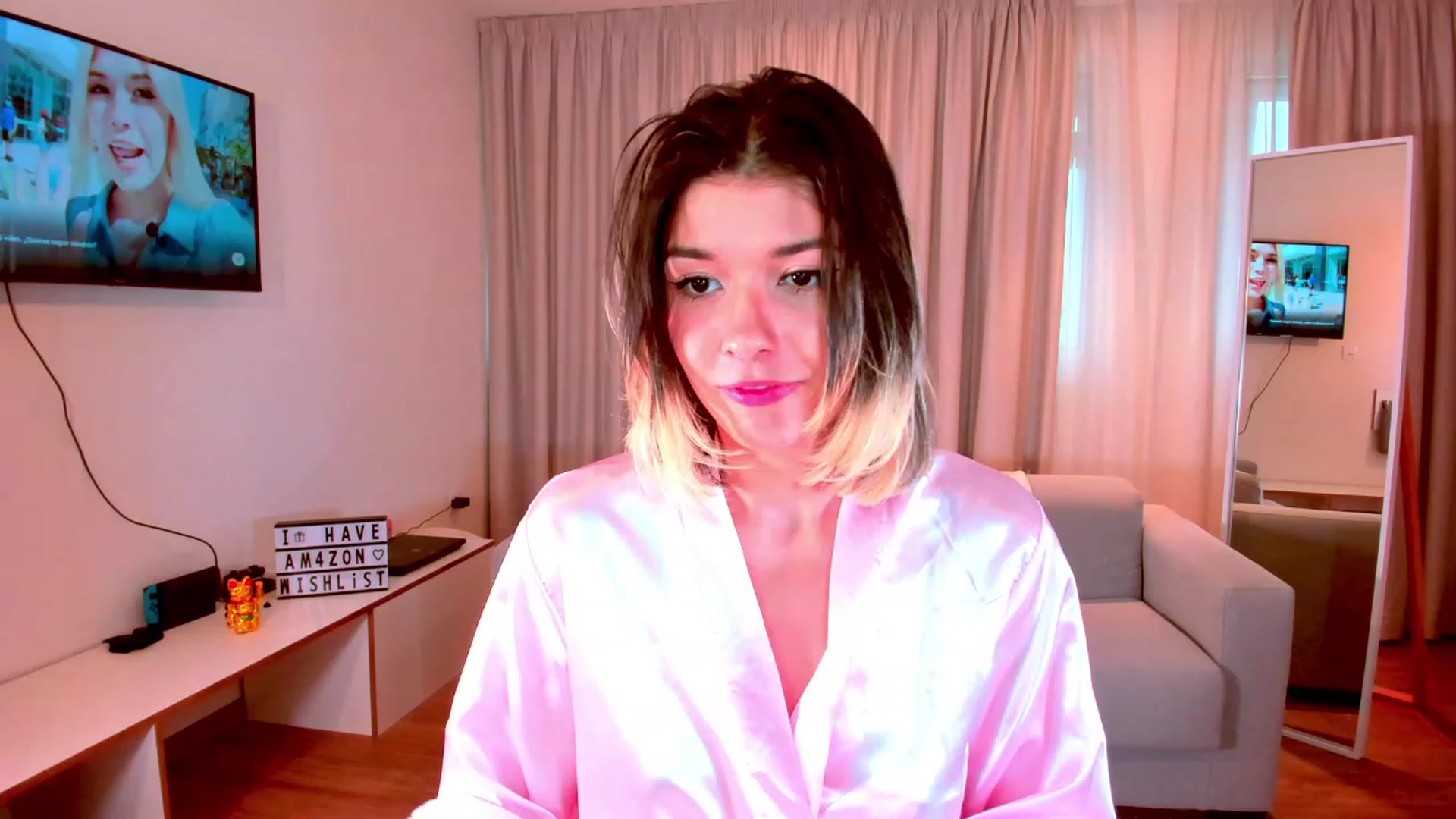 Gallery image thumbnail from Agostinha_Red's myfreecams stream on, 10/23/2023, 15:50 image 12 of 20