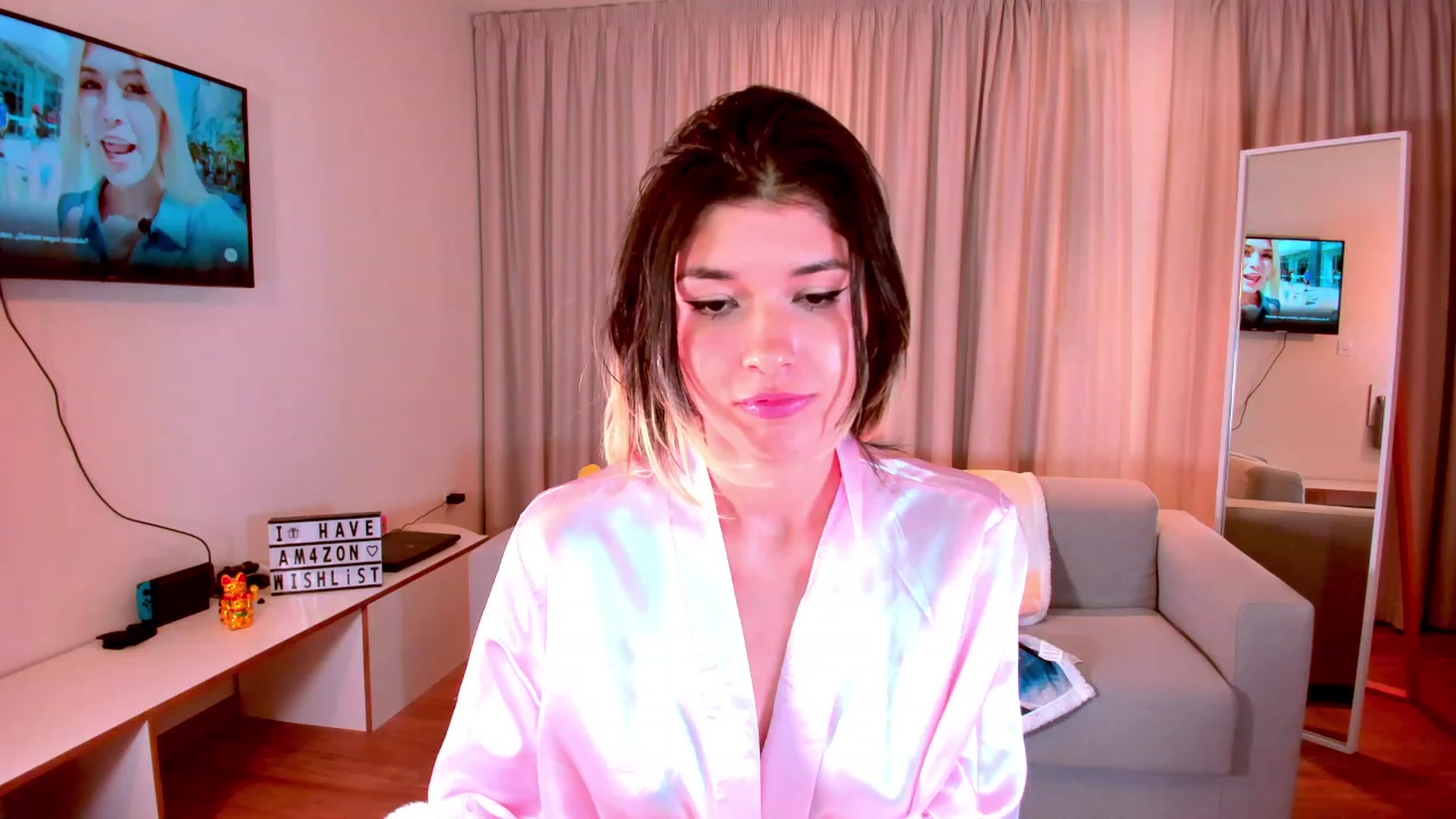 Gallery image thumbnail from Agostinha_Red's myfreecams stream on, 10/23/2023, 17:55 image 19 of 20