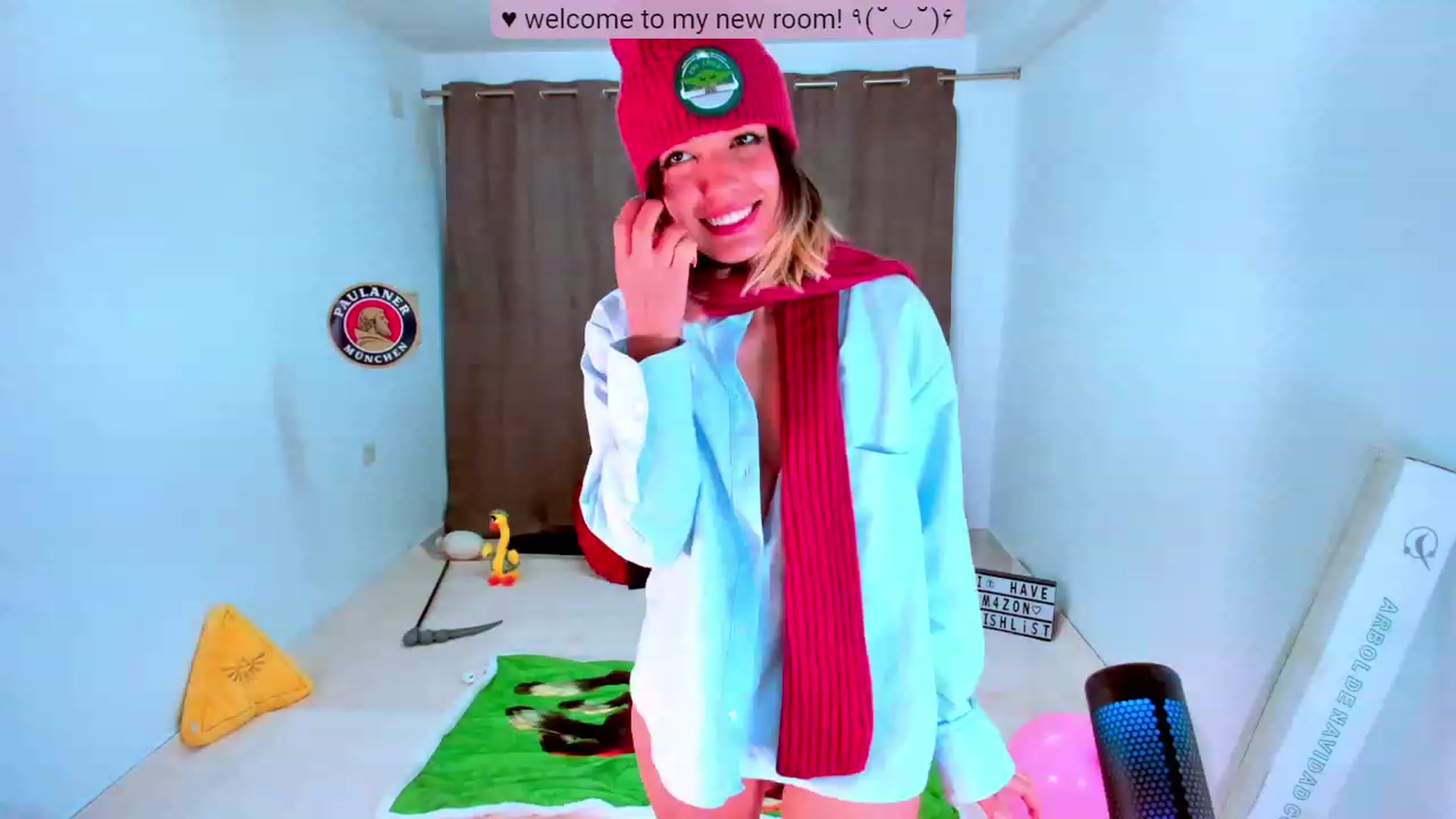 Gallery image thumbnail from Agostinha_Red's myfreecams stream on, 11/03/2023, 16:13 image 13 of 20