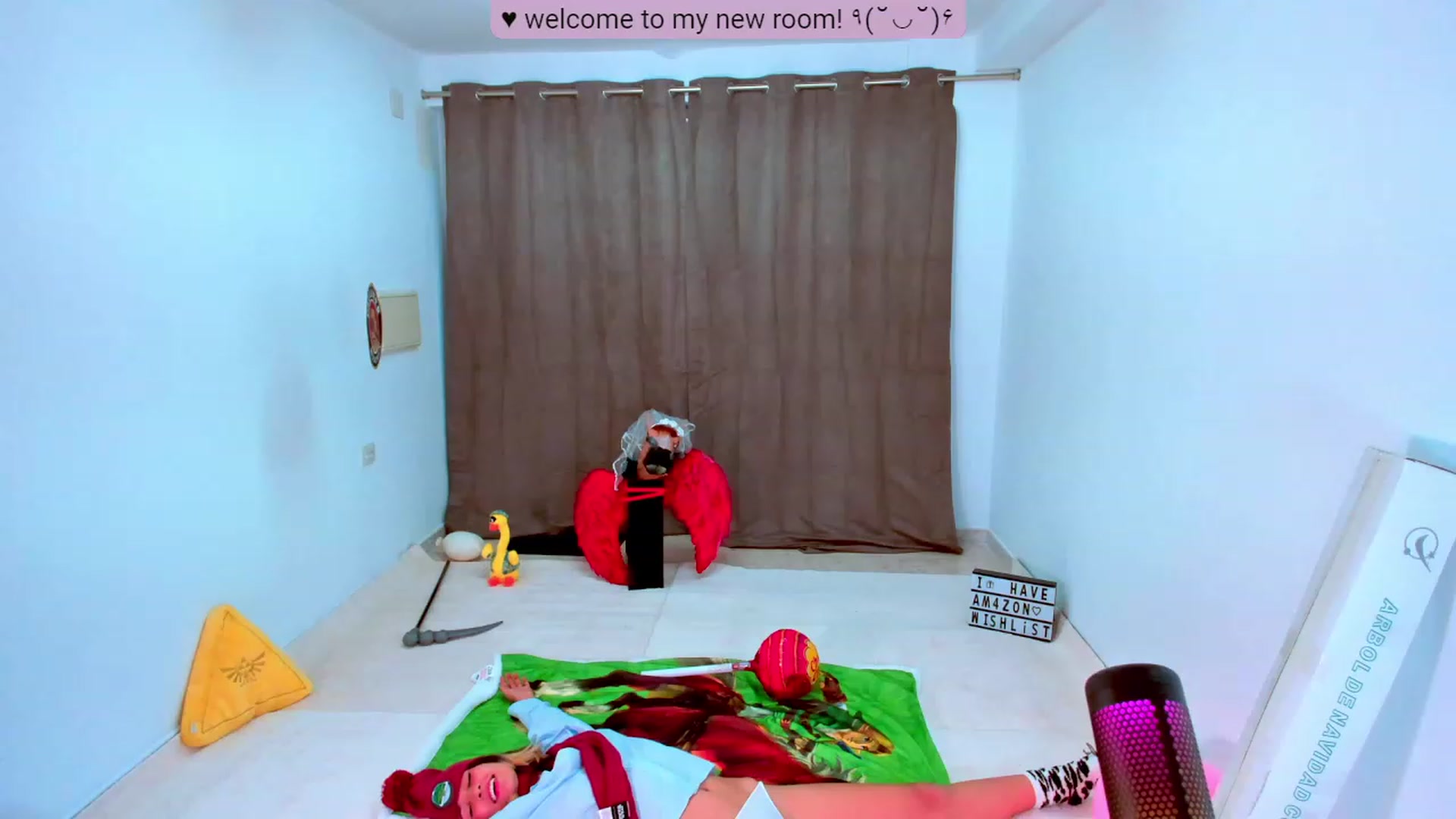 Gallery image thumbnail from Agostinha_Red's myfreecams stream on, 11/03/2023, 16:13 image 15 of 20