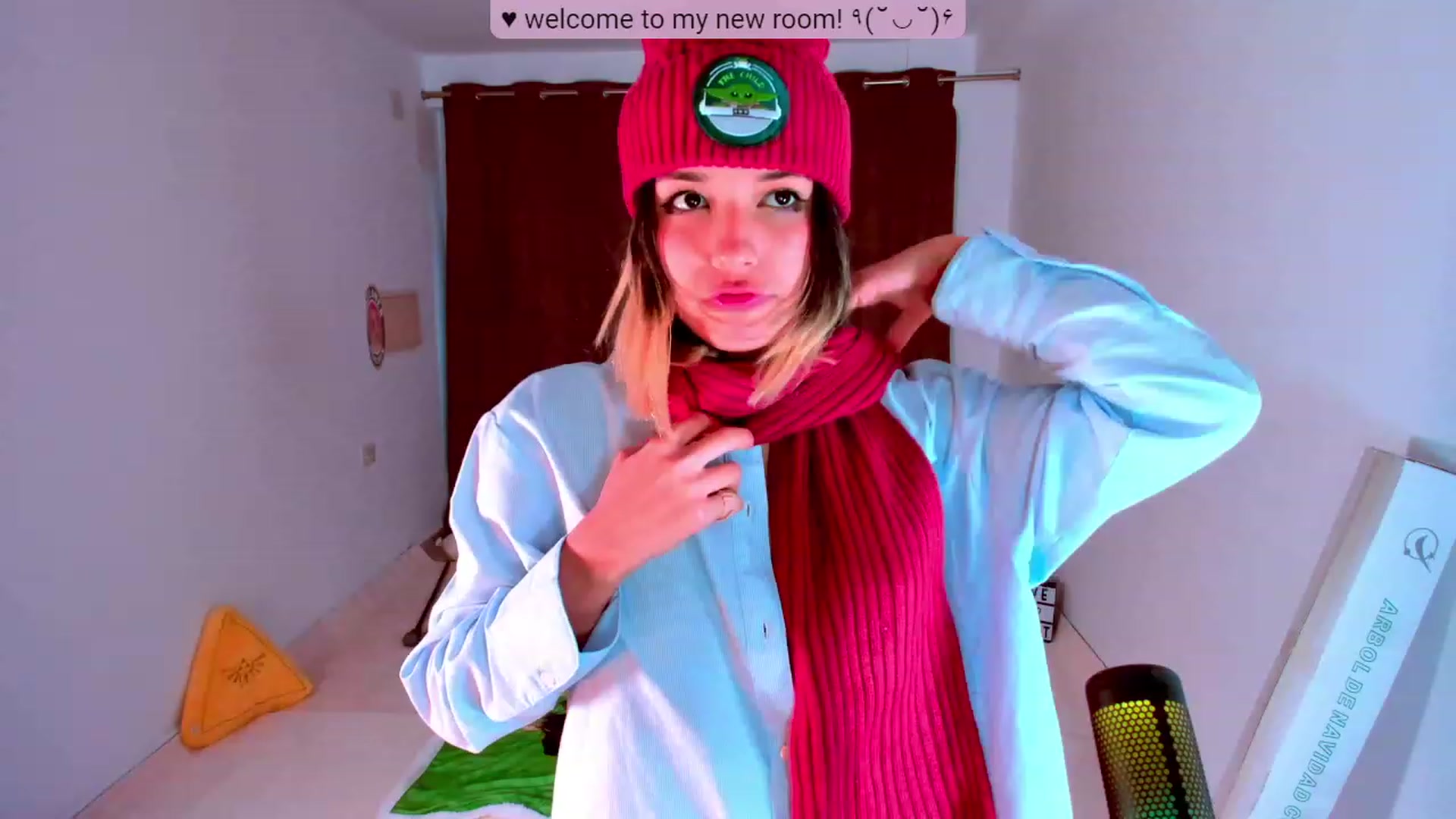 Gallery image thumbnail from Agostinha_Red's myfreecams stream on, 11/03/2023, 16:13 image 17 of 20