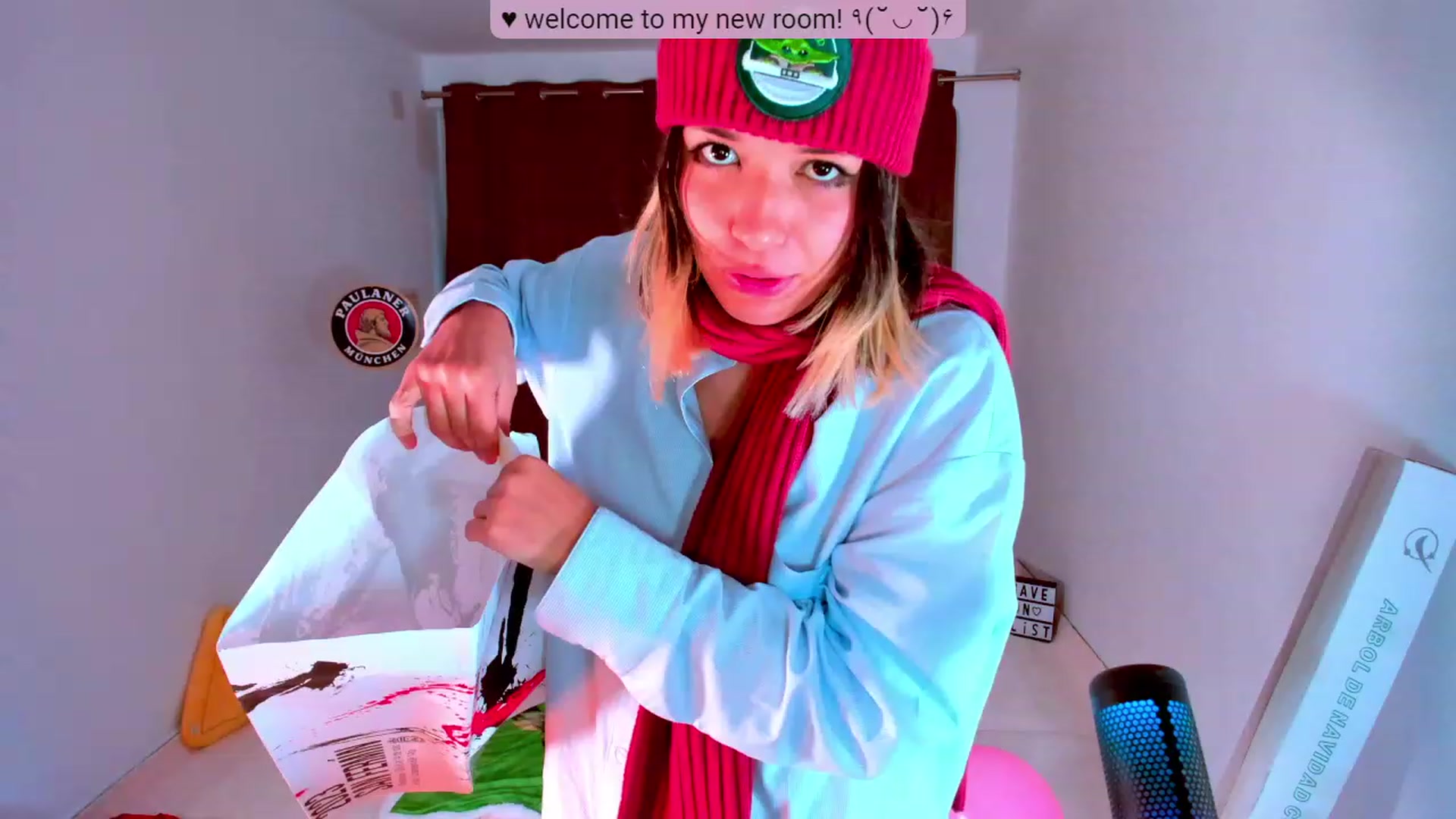 Gallery image thumbnail from Agostinha_Red's myfreecams stream on, 11/03/2023, 16:13 image 19 of 20