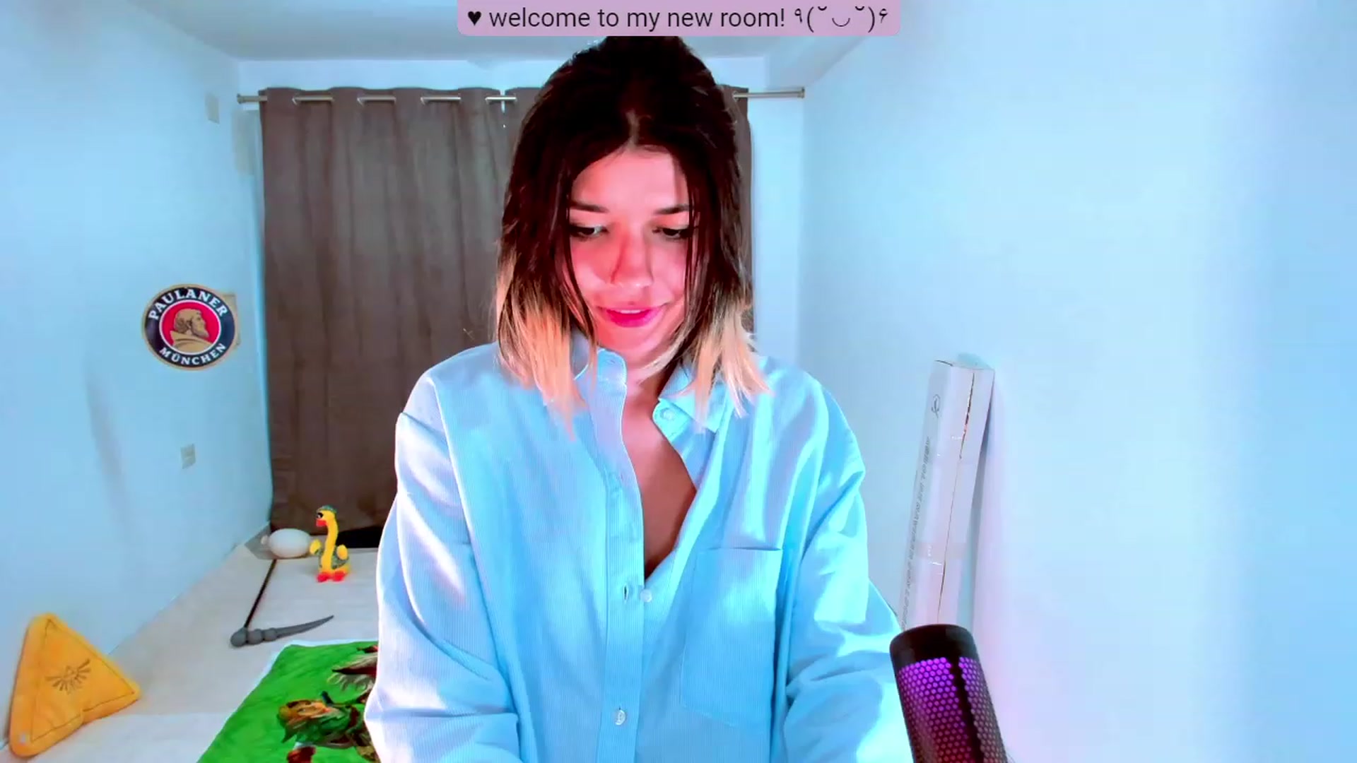 Gallery image thumbnail from Agostinha_Red's myfreecams stream on, 11/03/2023, 16:13 image 2 of 20
