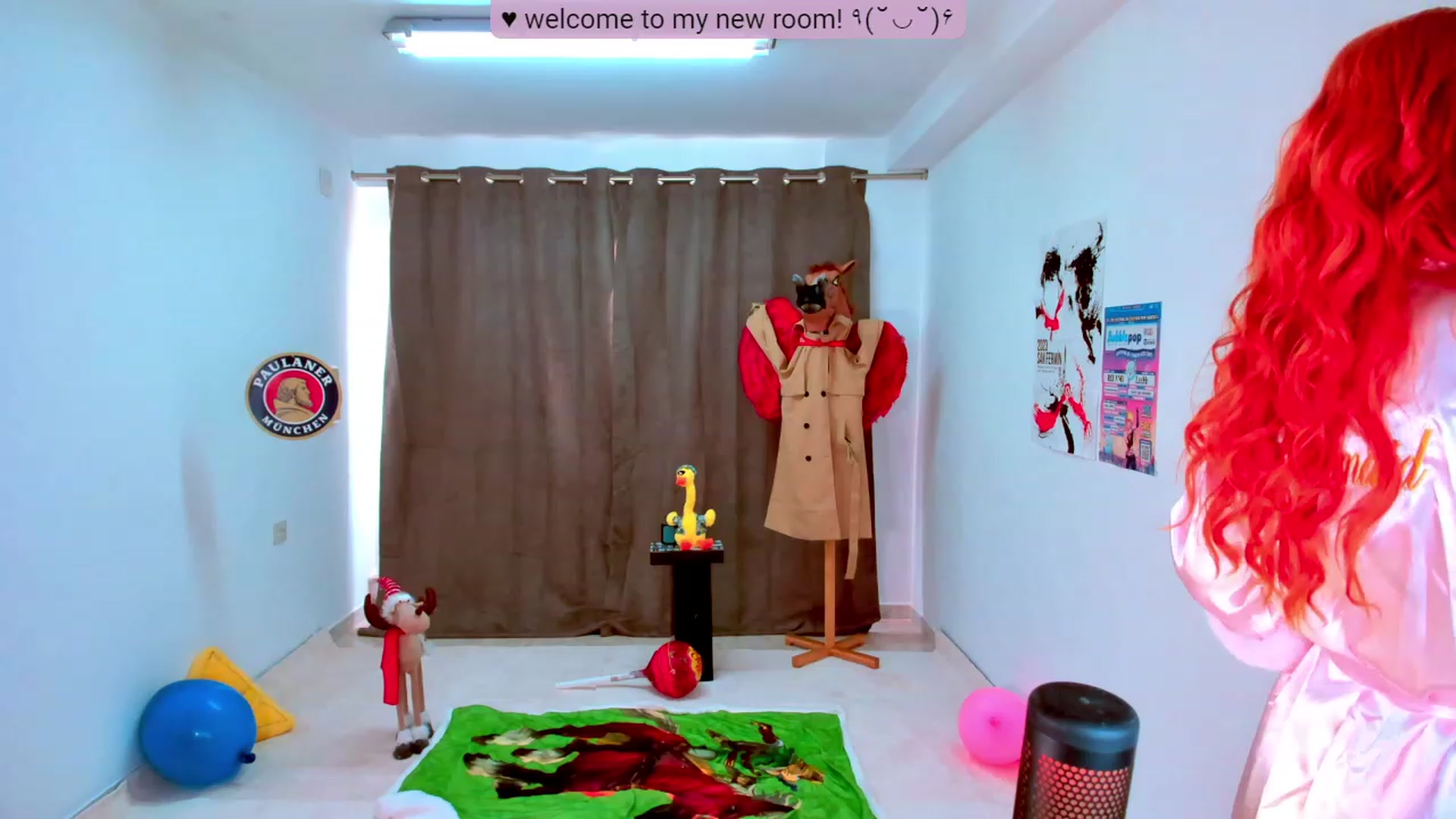 Gallery image thumbnail from Agostinha_Red's myfreecams stream on, 11/05/2023, 12:10 image 10 of 20