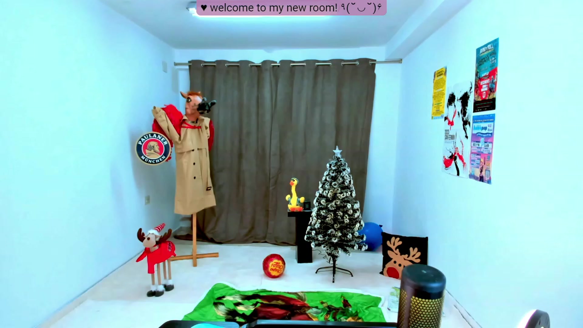 Gallery image thumbnail from Agostinha_Red's myfreecams stream on, 11/07/2023, 17:21 image 9 of 20