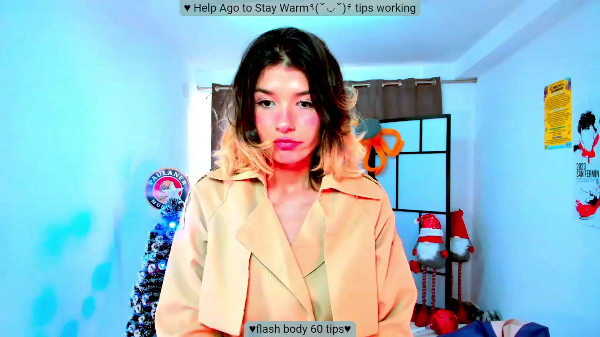 Gallery image thumbnail from Agostinha_Red's myfreecams stream on, 11/25/2023, 14:44 image 7 of 20