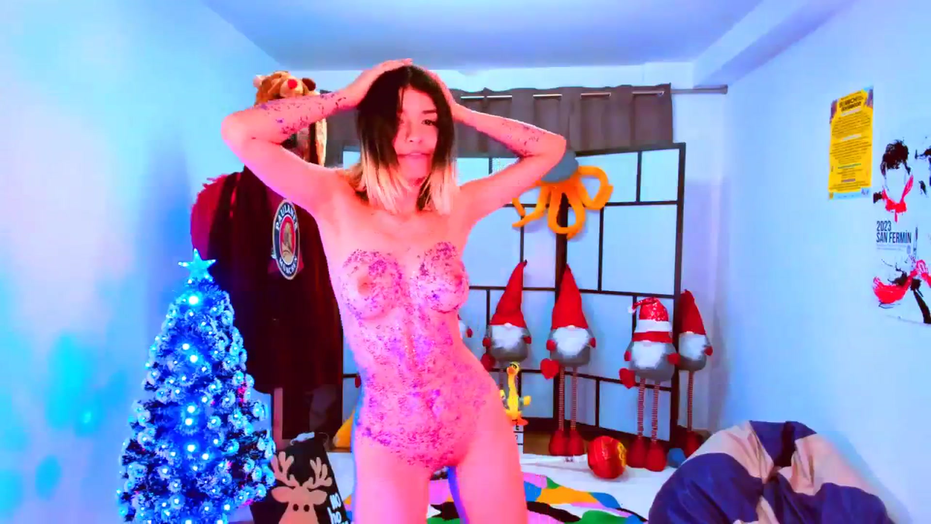 Gallery image thumbnail from Agostinha_Red's myfreecams stream on, 11/26/2023, 19:28 image 10 of 20