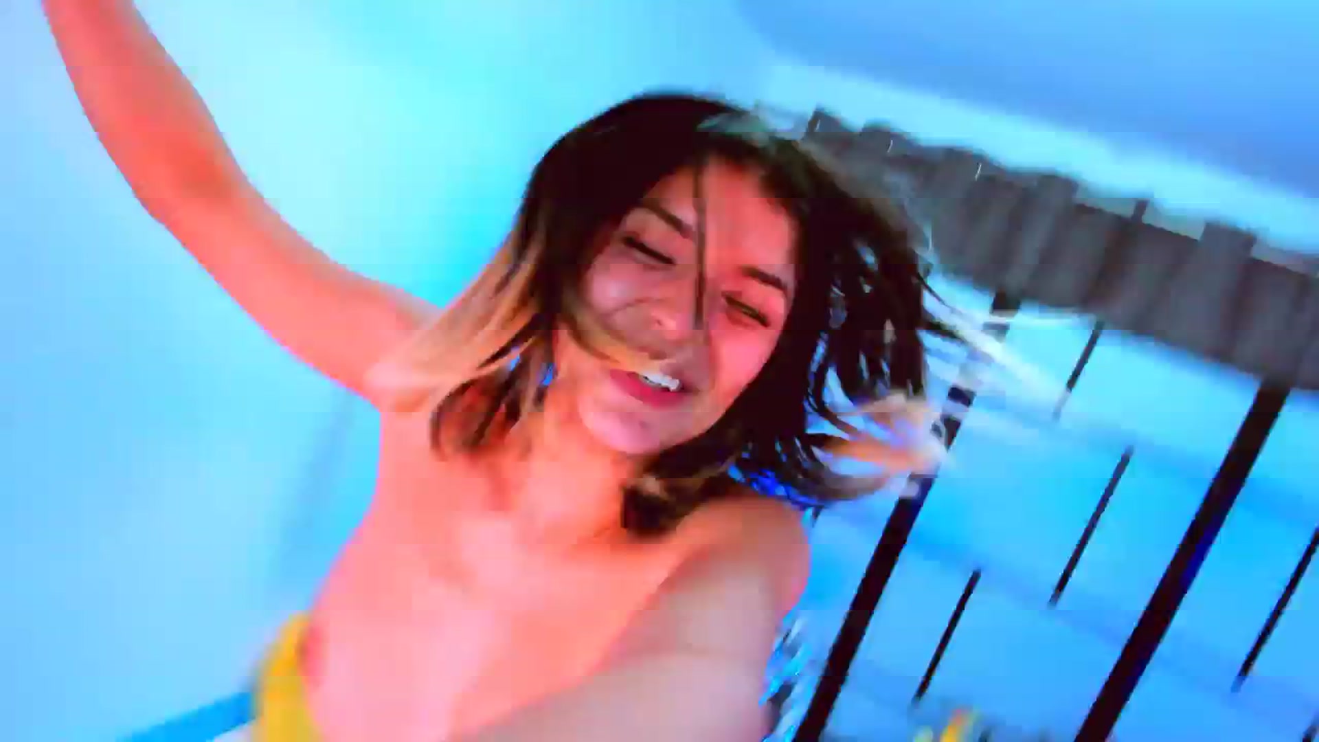 Gallery image thumbnail from Agostinha_Red's myfreecams stream on, 11/29/2023, 18:34 image 5 of 20
