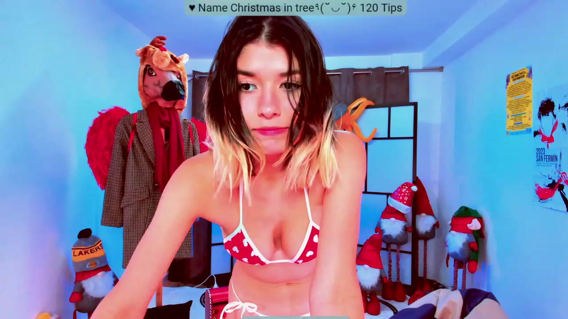 Gallery image thumbnail from Agostinha_Red's myfreecams stream on, 12/02/2023, 19:12 image 8 of 20