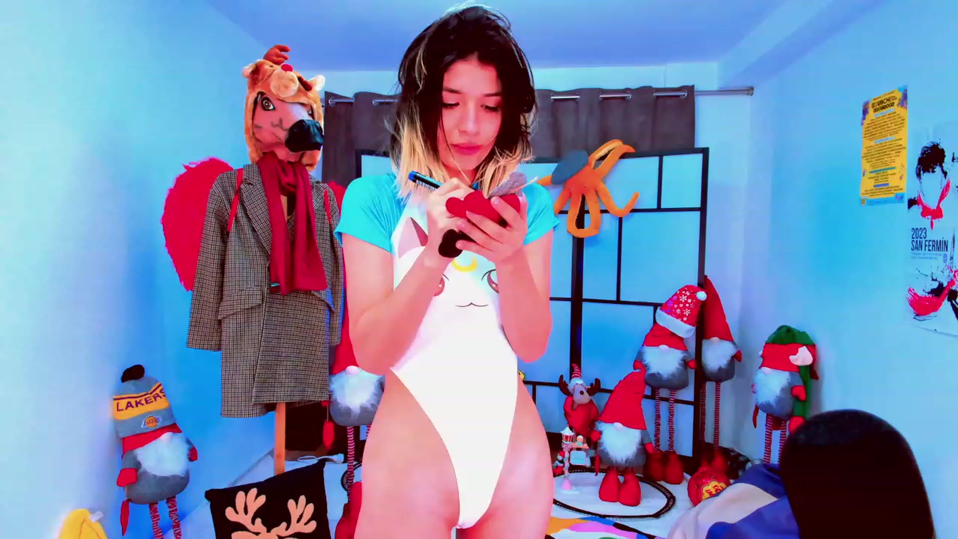 Gallery image thumbnail from Agostinha_Red's myfreecams stream on, 12/03/2023, 13:16 image 13 of 20