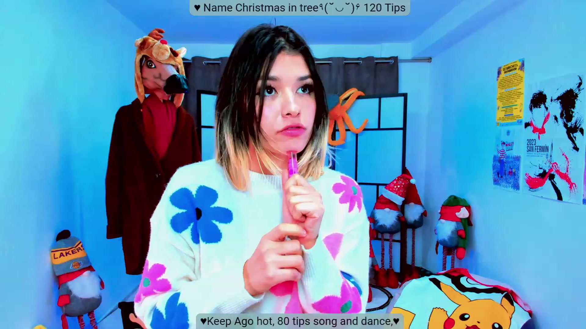 Gallery image thumbnail from Agostinha_Red's myfreecams stream on, 12/07/2023, 10:27 image 1 of 20
