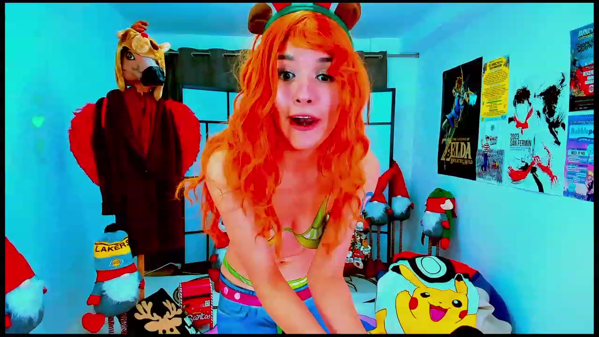 Gallery image thumbnail from Agostinha_Red's myfreecams stream on, 12/12/2023, 18:18 image 15 of 20