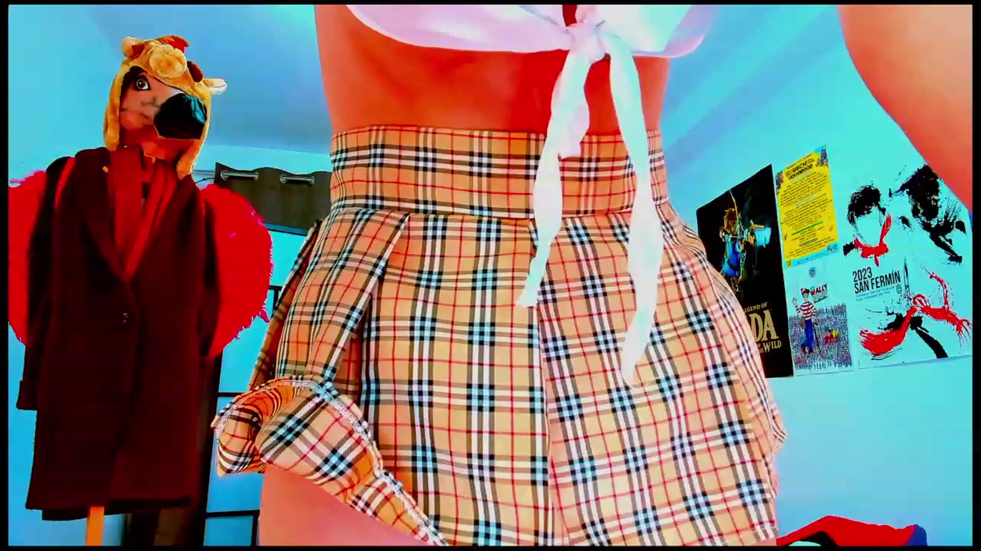 Gallery image thumbnail from Agostinha_Red's myfreecams stream on, 12/17/2023, 10:18 image 15 of 20