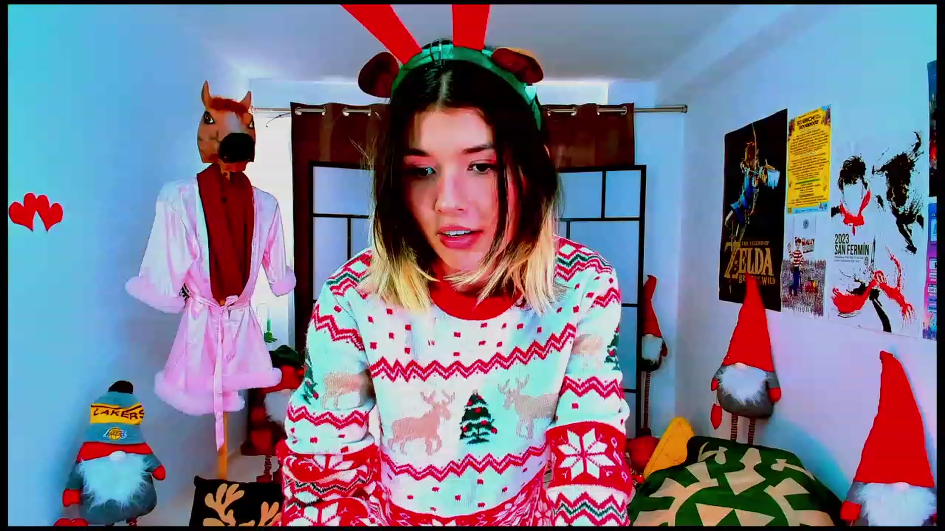 Gallery image thumbnail from Agostinha_Red's myfreecams stream on, 12/24/2023, 14:05 image 3 of 20